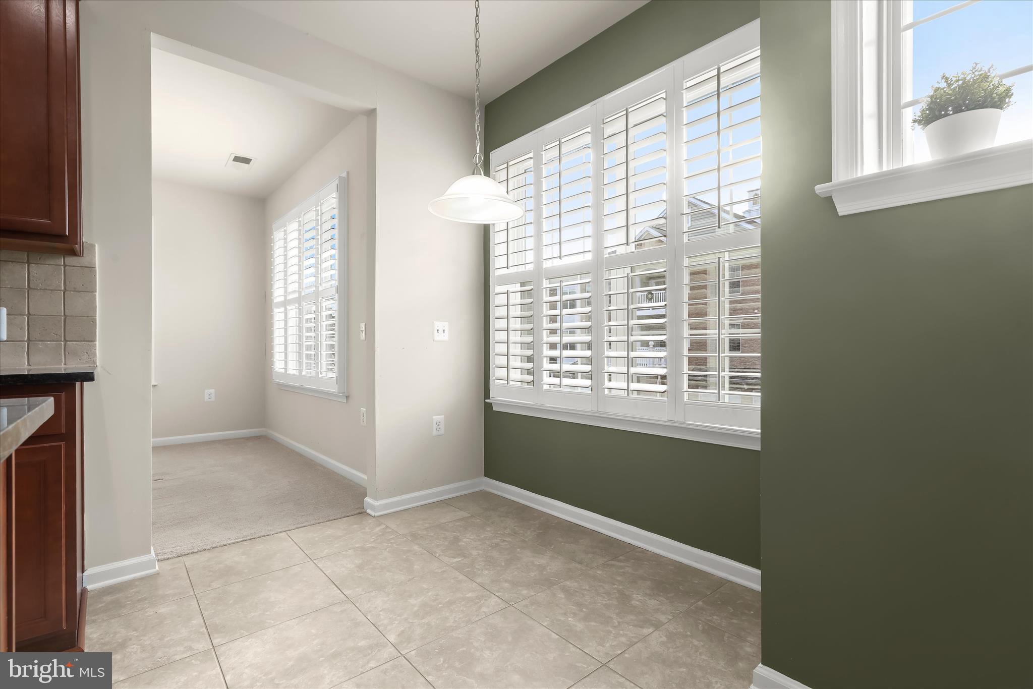 CARROLLS CREEK - Residential