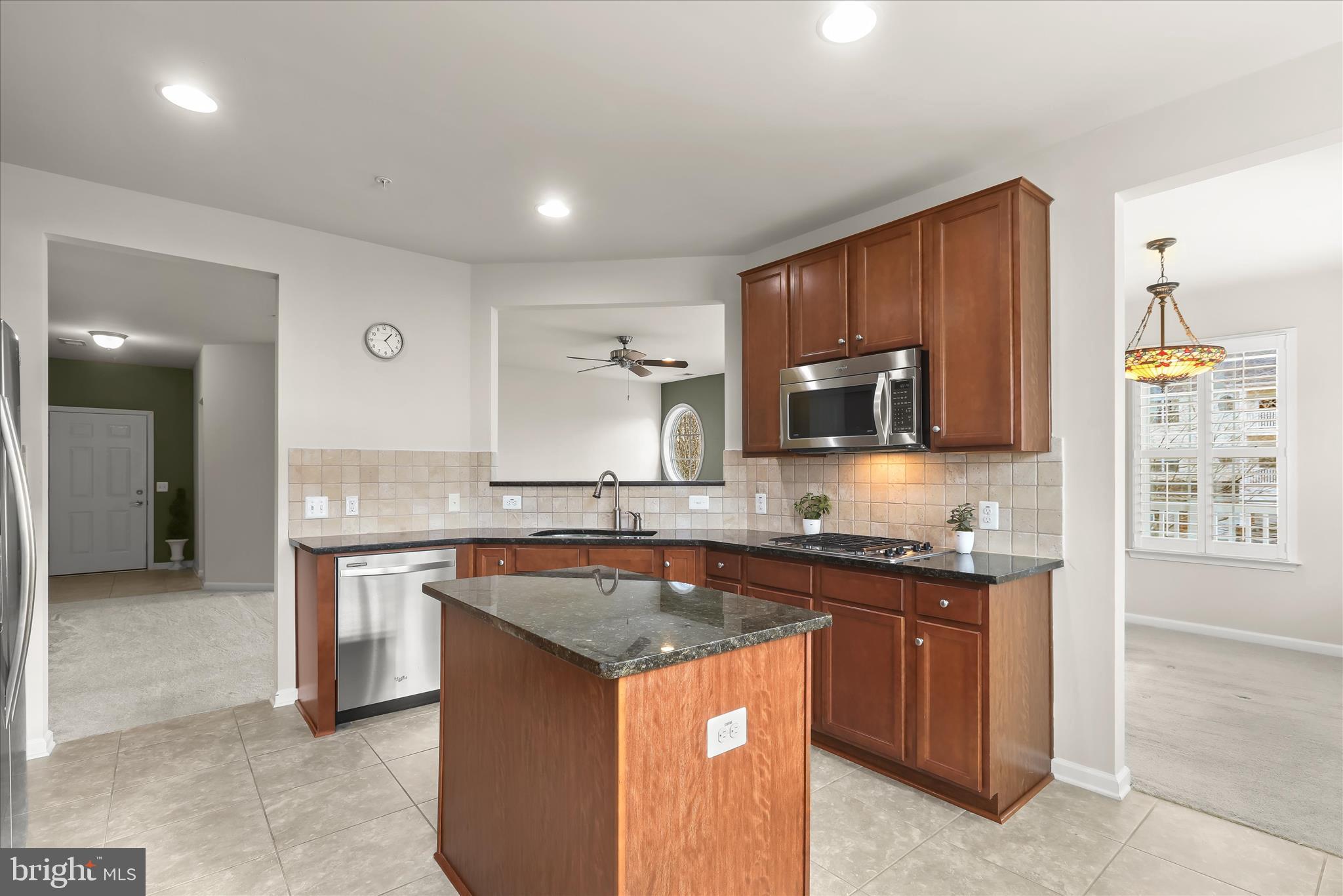 CARROLLS CREEK - Residential