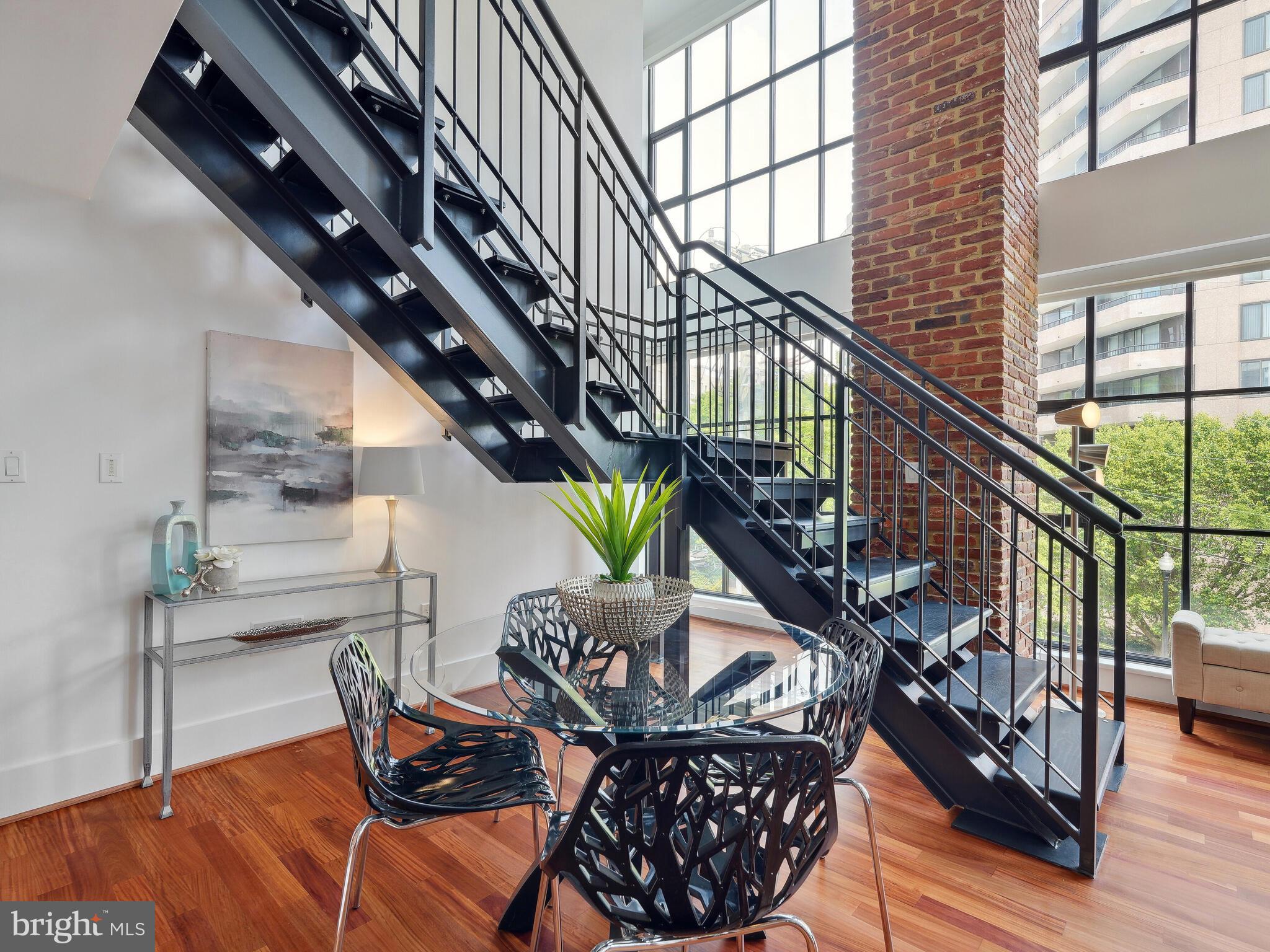 THE WOOSTER AND MERCER LOFTS - Residential