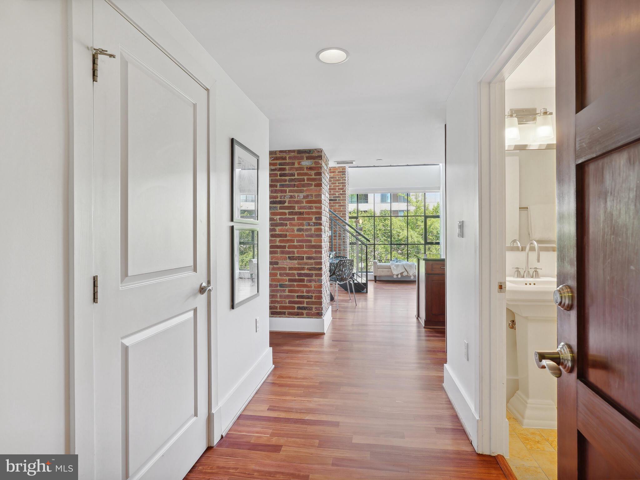 THE WOOSTER AND MERCER LOFTS - Residential