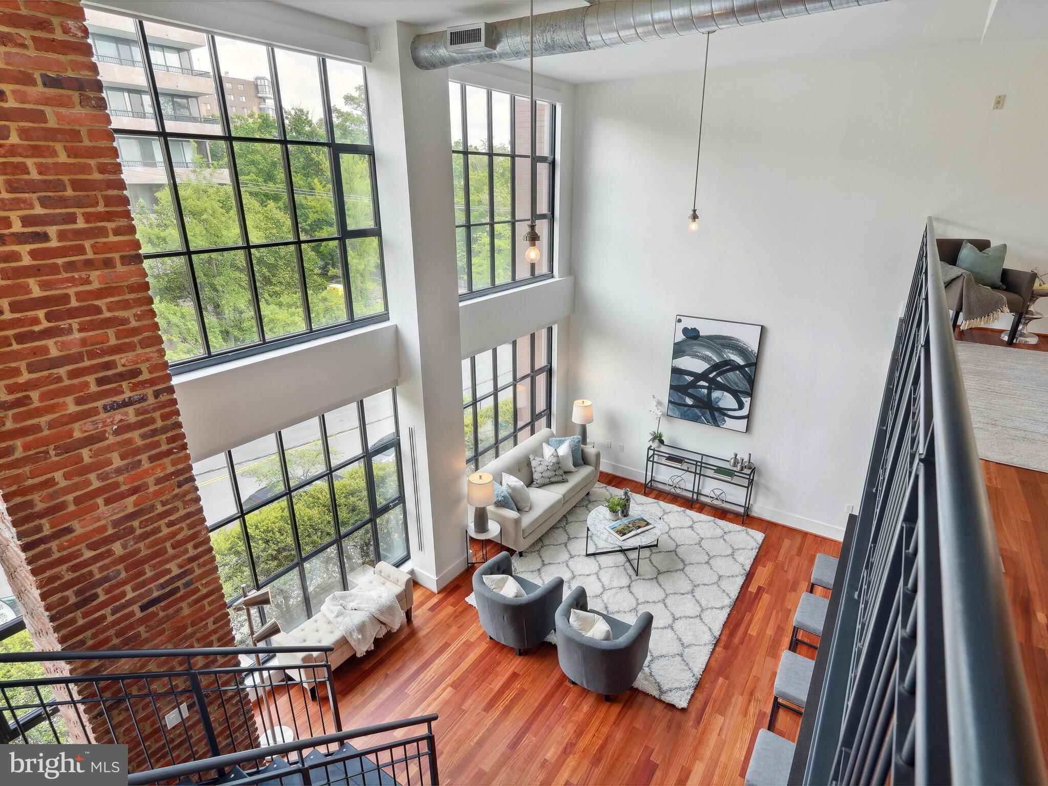 THE WOOSTER AND MERCER LOFTS - Residential
