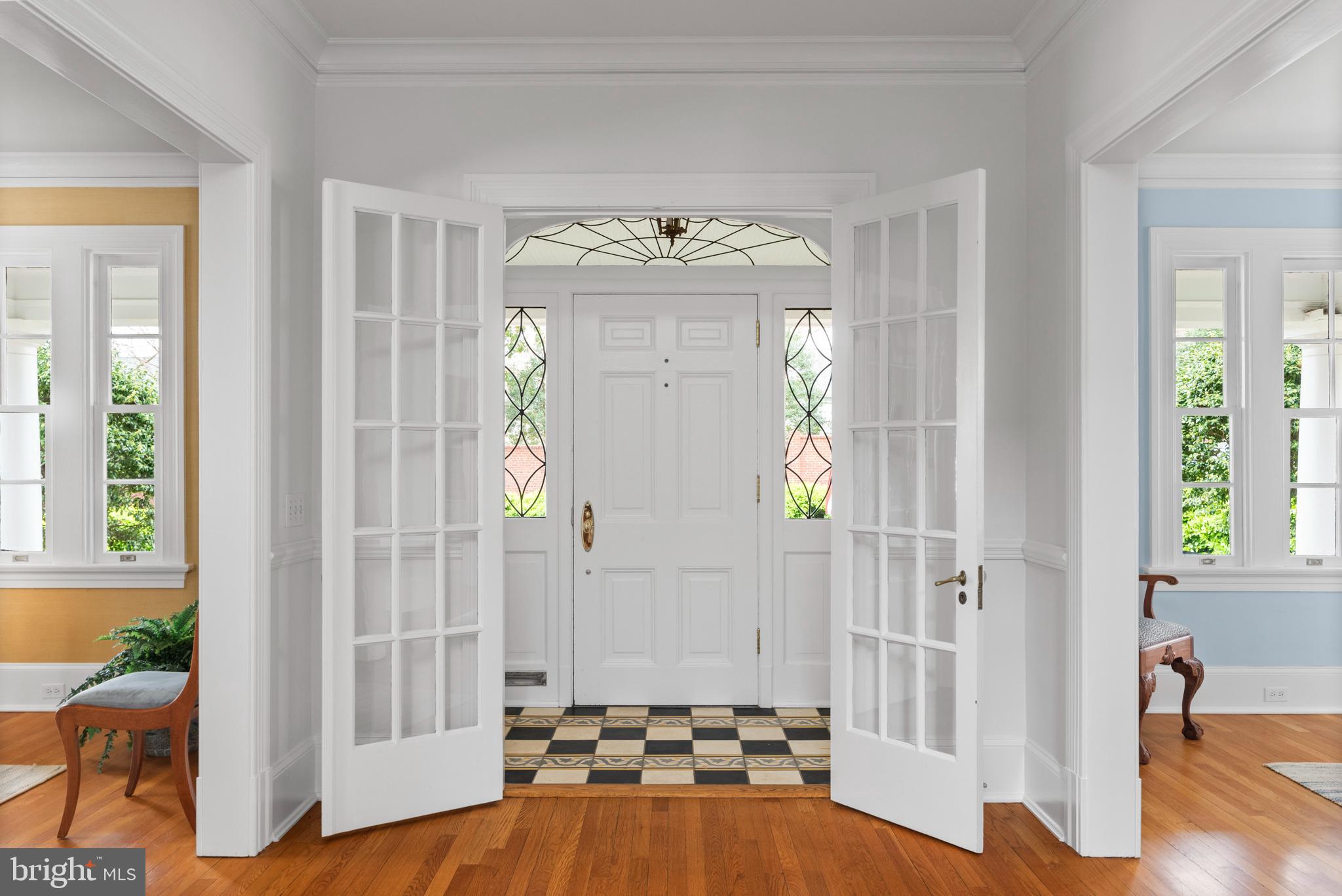 MURRAY HILL - Residential