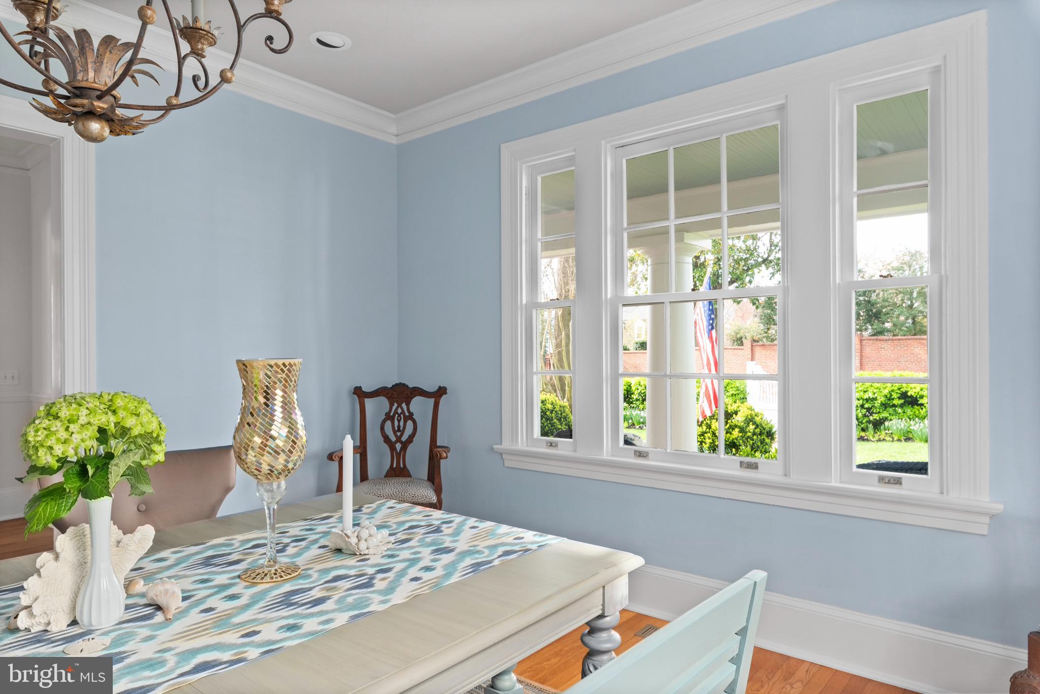 MURRAY HILL - Residential