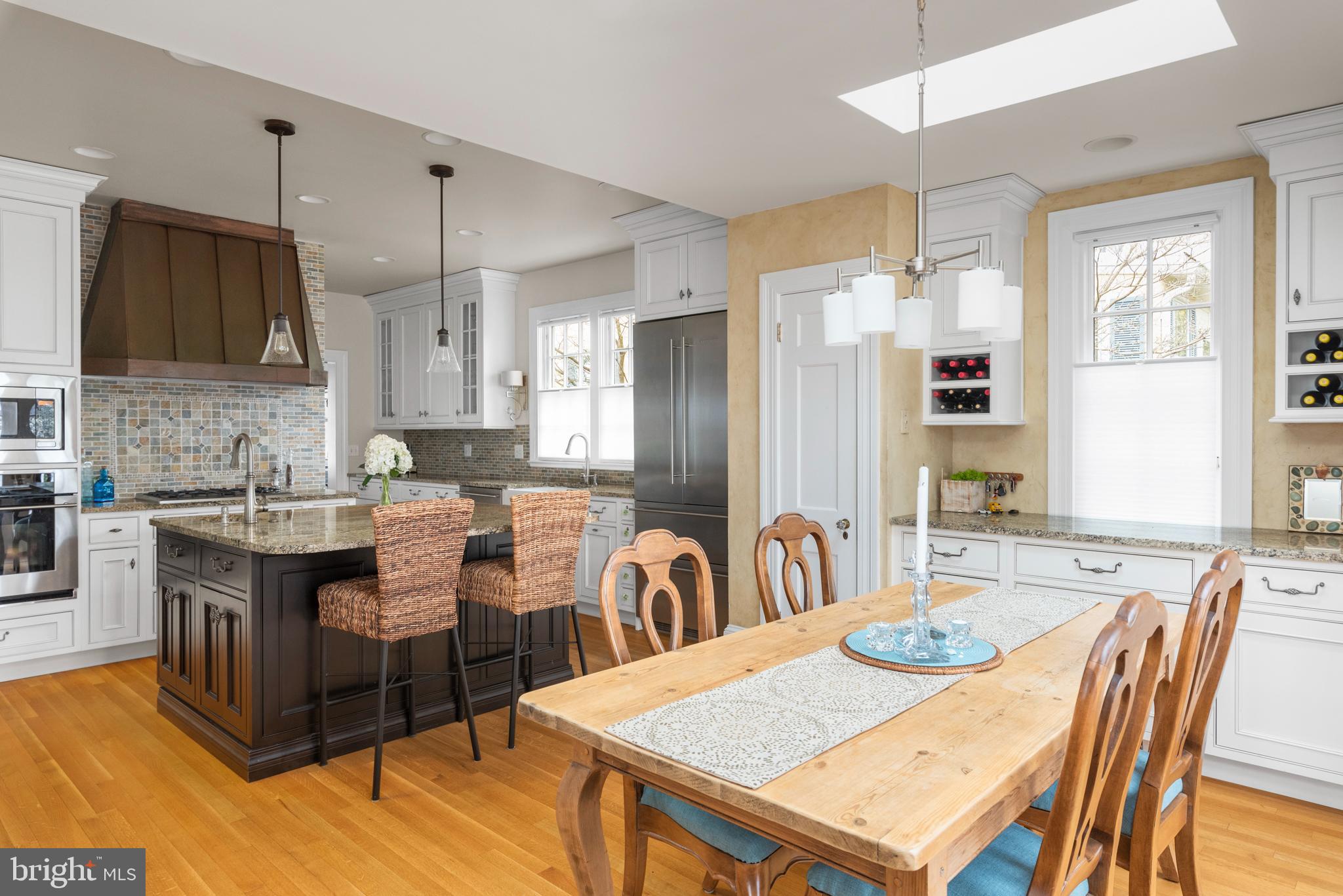 MURRAY HILL - Residential