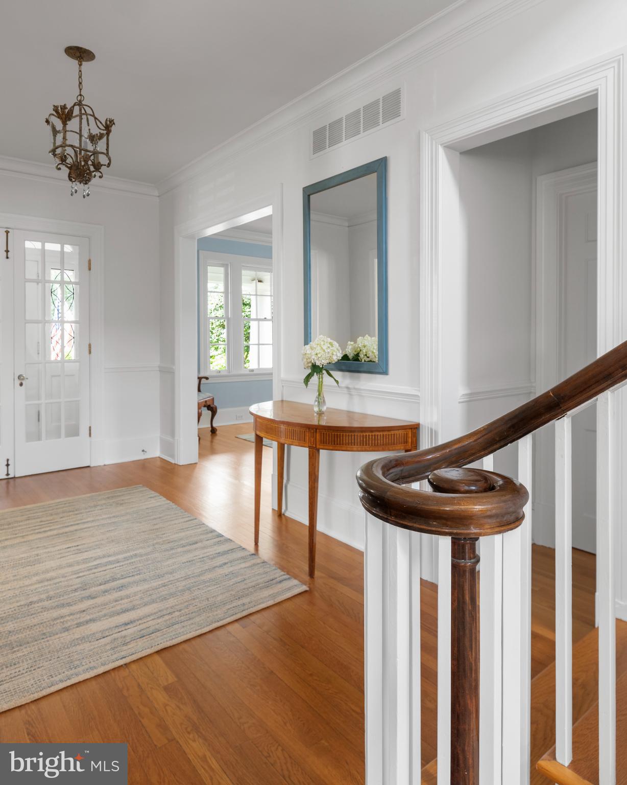 MURRAY HILL - Residential