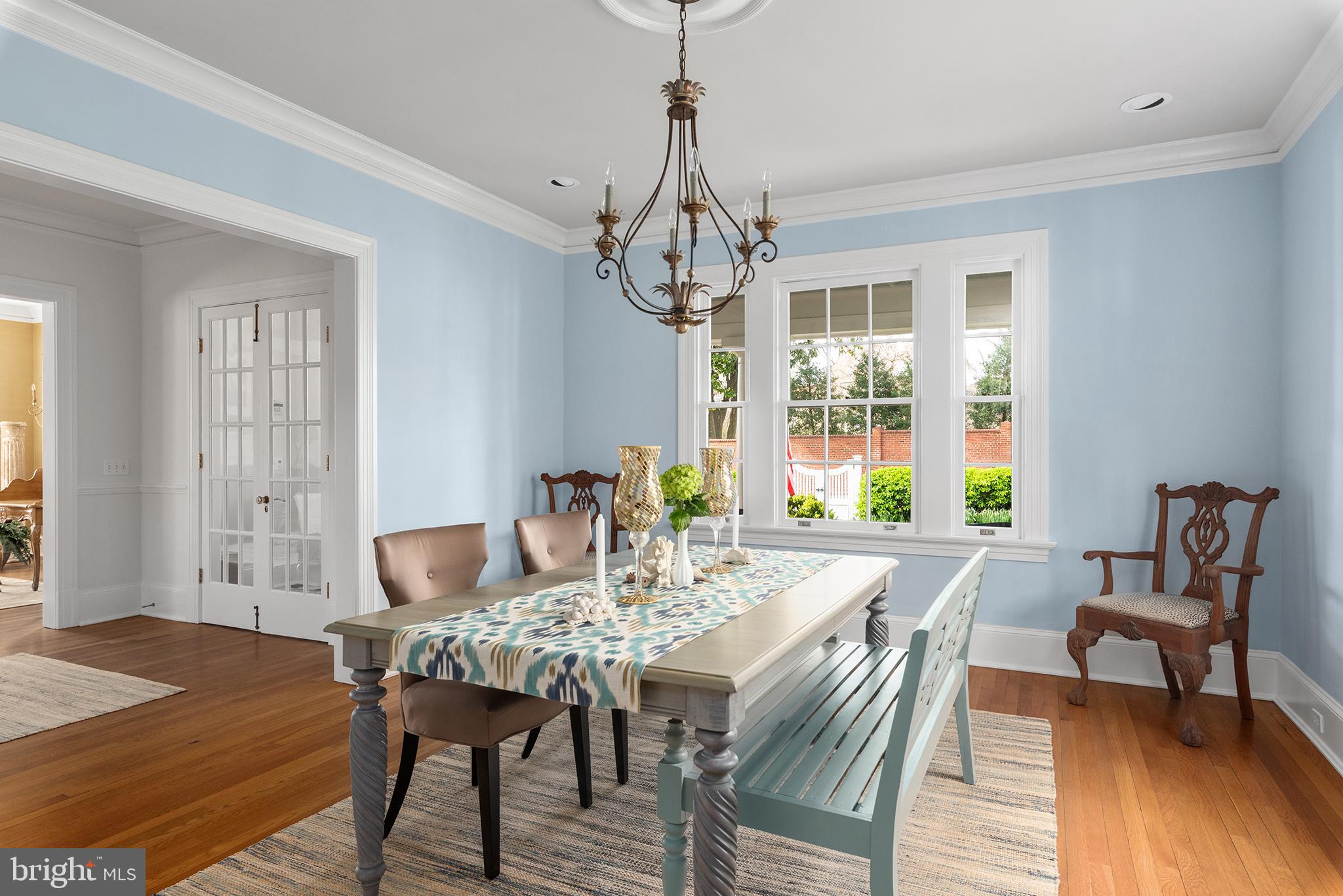 MURRAY HILL - Residential