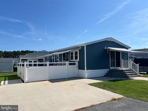 Mobile Home For Sale - 12309 Rumrunner Drive<br/> BERLIN, MD 21811