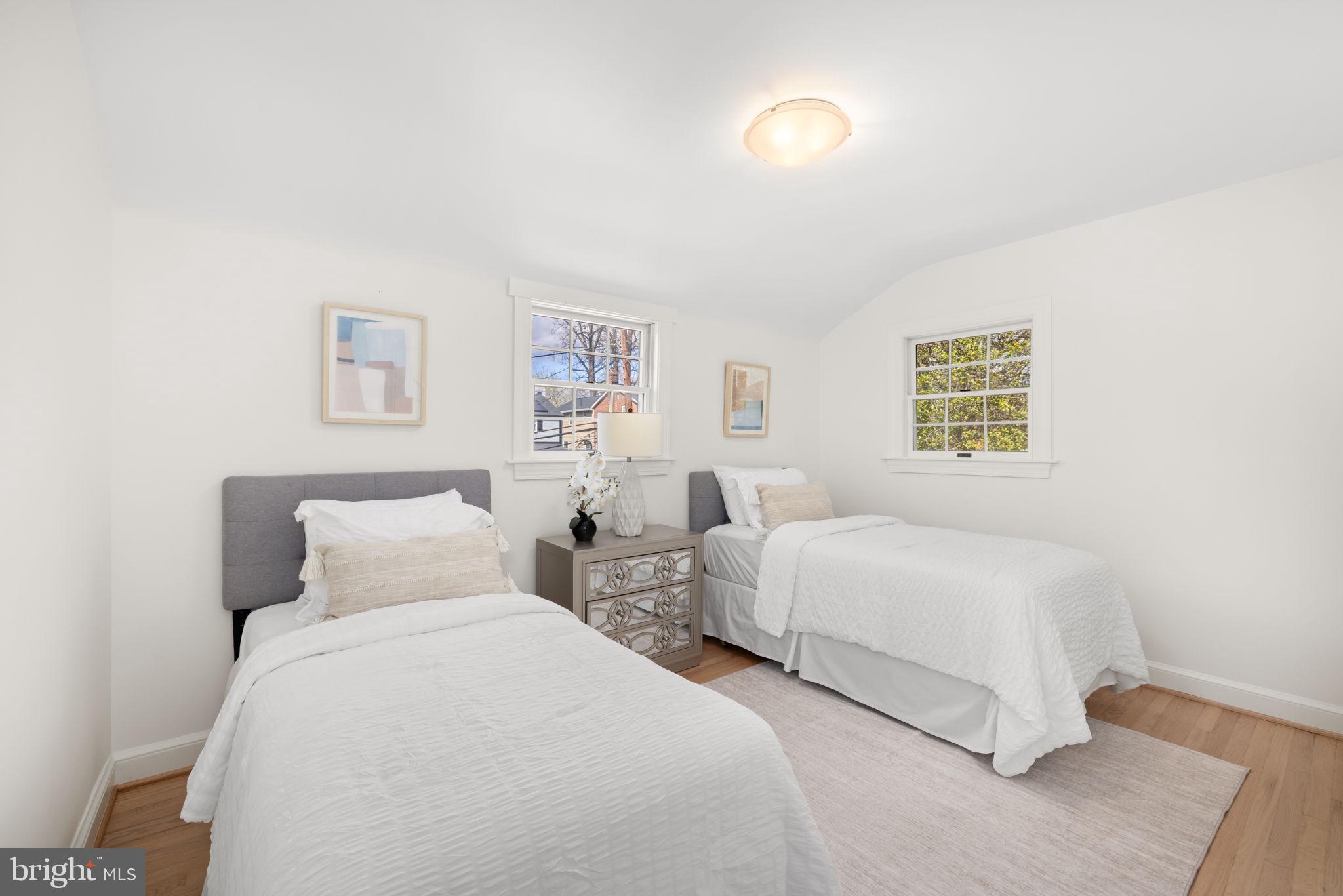 ROCK CREEK FOREST - Residential