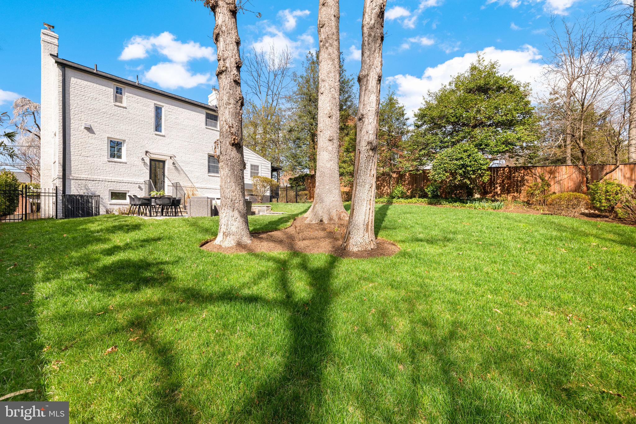 ROCK CREEK FOREST - Residential