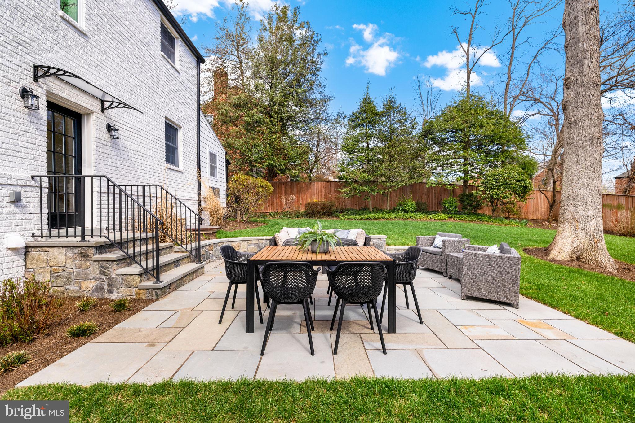 ROCK CREEK FOREST - Residential