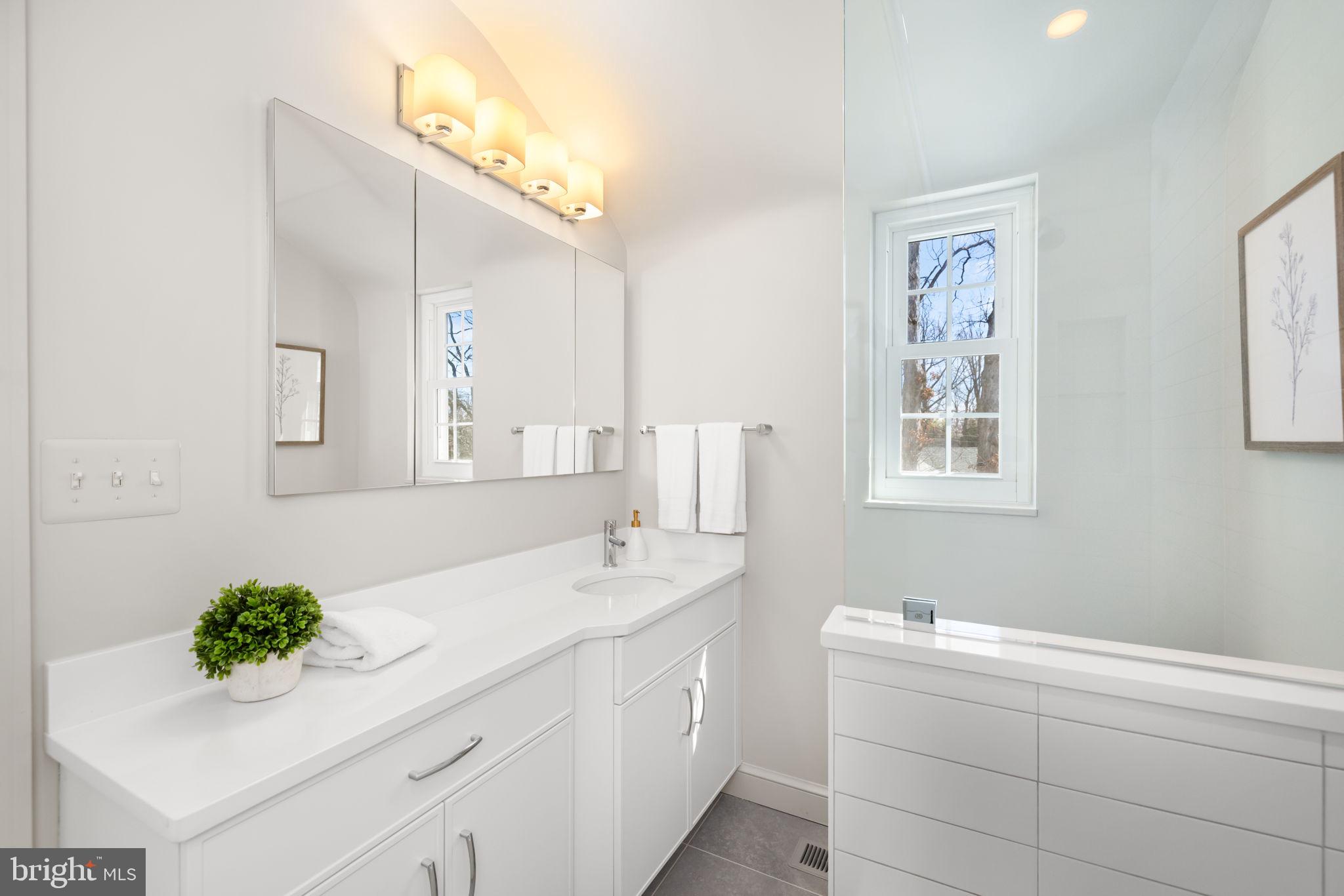 ROCK CREEK FOREST - Residential