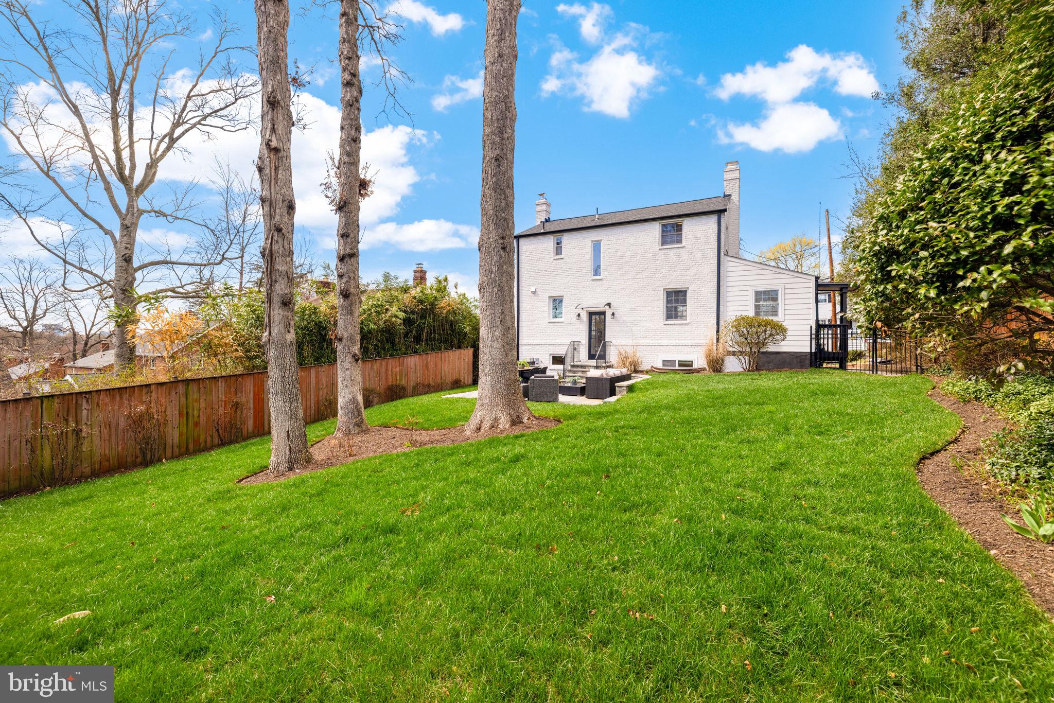 ROCK CREEK FOREST - Residential