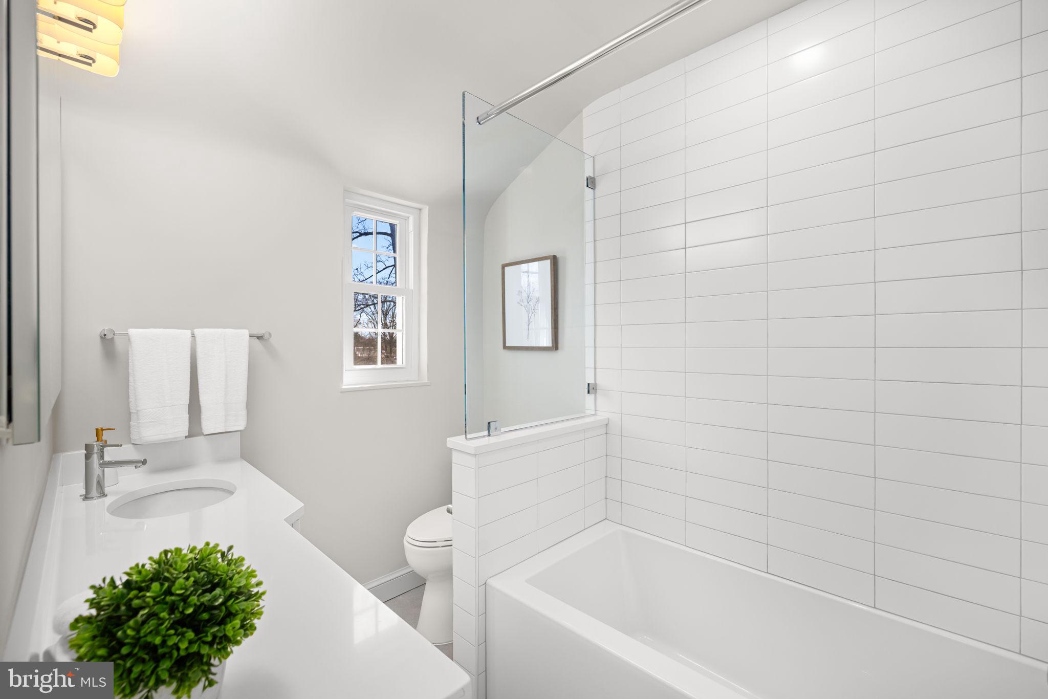 ROCK CREEK FOREST - Residential