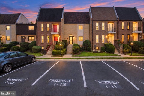 Photo of 1711 Tyvale Court, VIENNA, VA 22182 (MLS # VAFX2338838)
