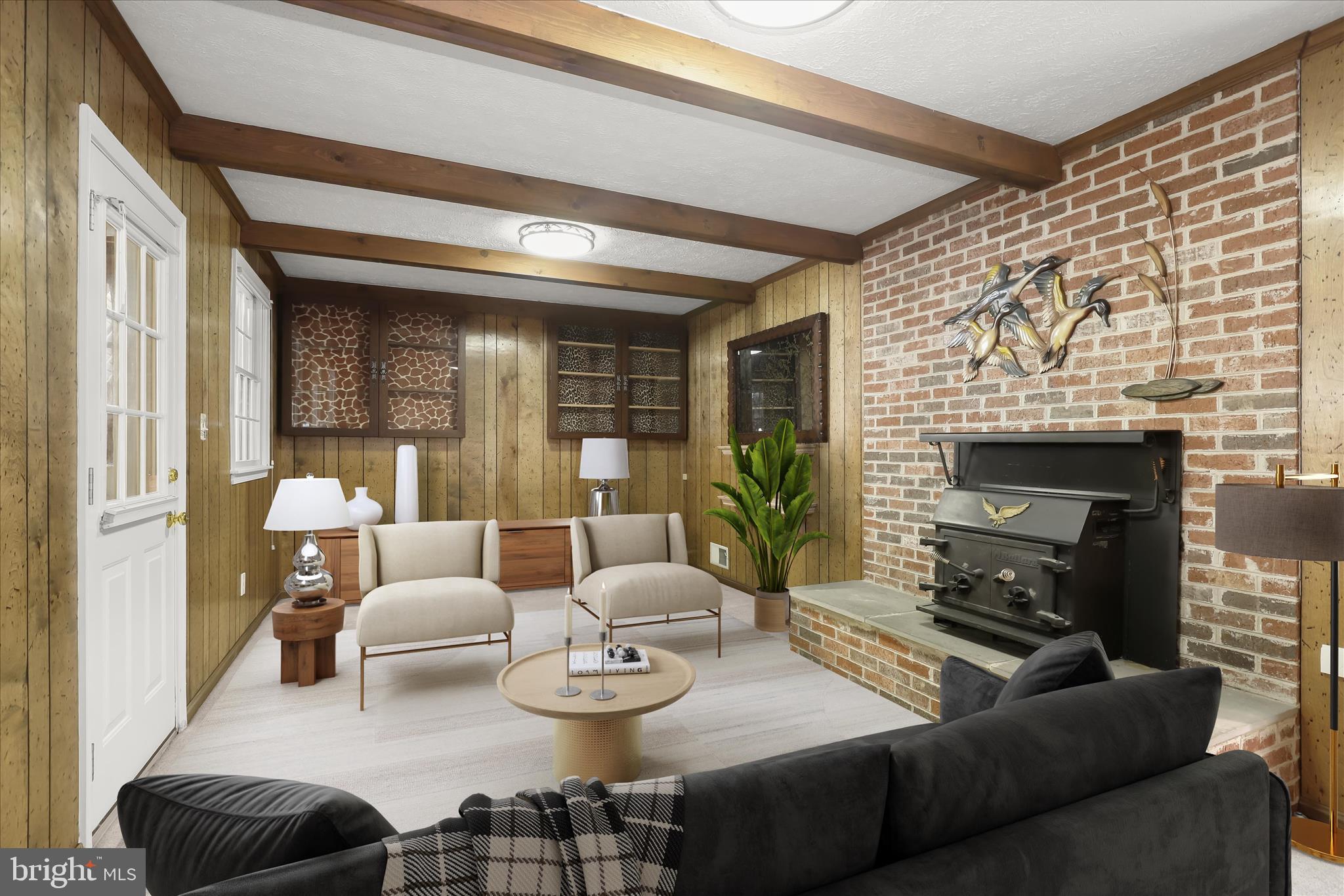 HAWTHORNE SQUARE - Residential