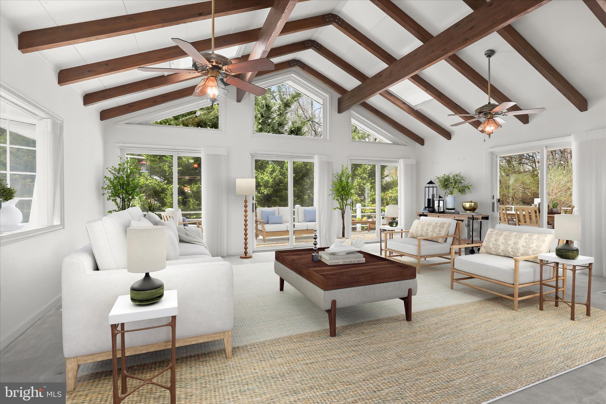 HAWTHORNE SQUARE - Residential