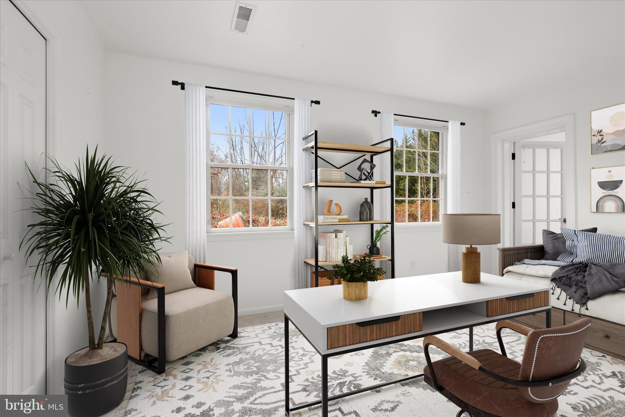 HAWTHORNE SQUARE - Residential