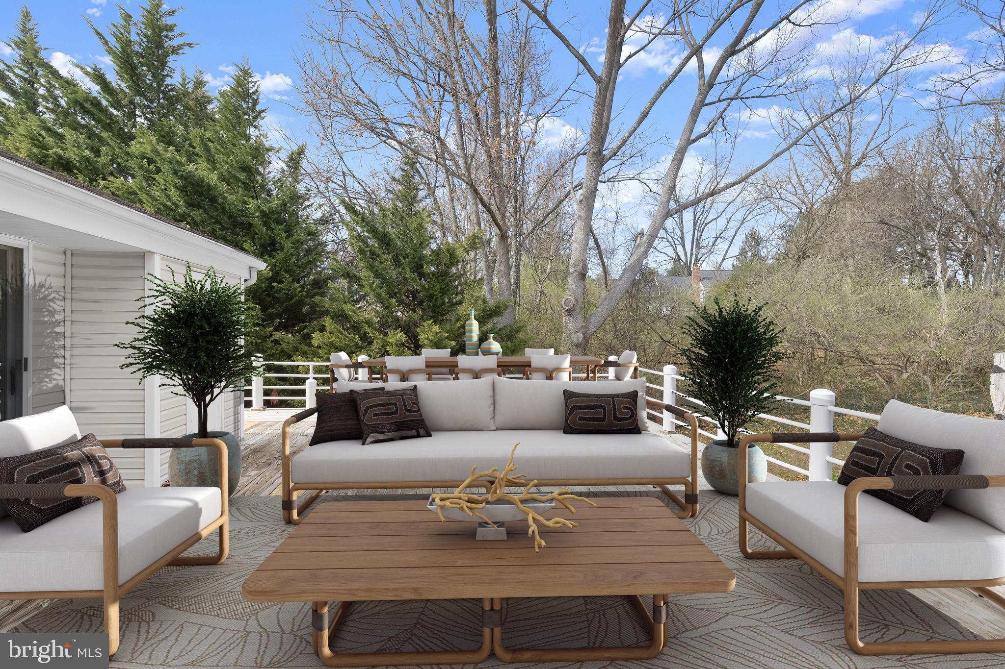 HAWTHORNE SQUARE - Residential