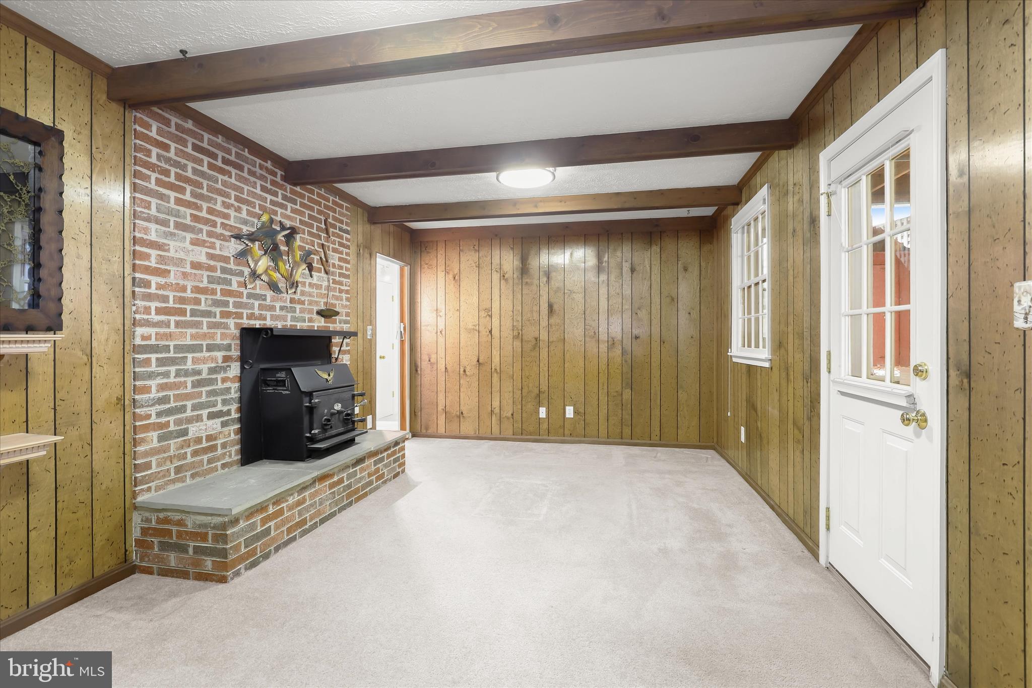 HAWTHORNE SQUARE - Residential