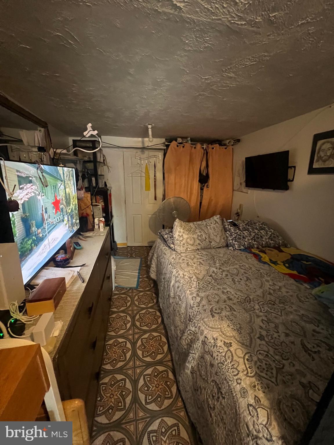 JUNIATA - Residential