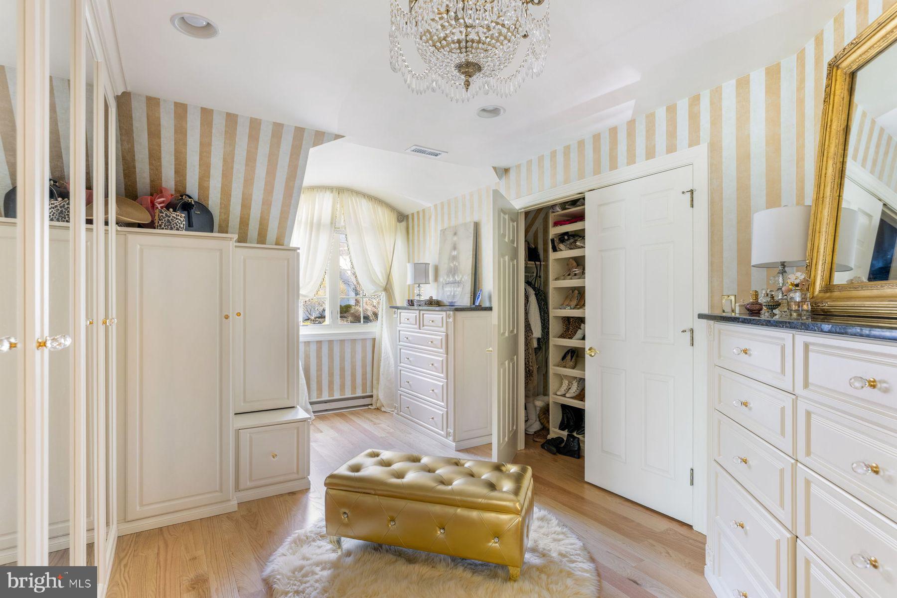 SPRINGFIELD - Residential