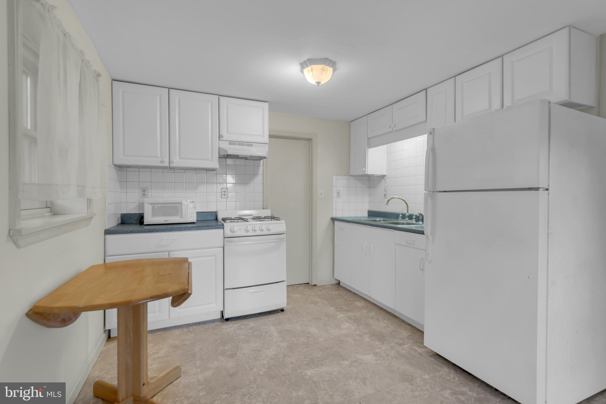 CHESTER HARBOR - Residential