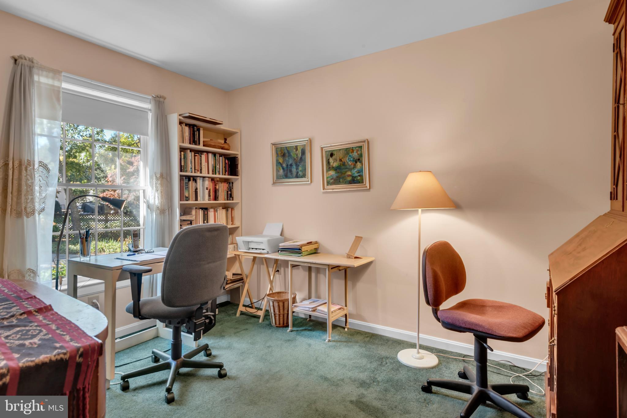 CHESTER HARBOR - Residential