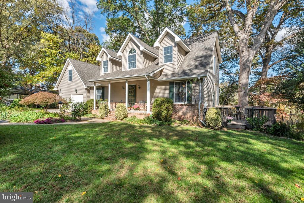 Photo of 302 Rosin Drive, CHESTERTOWN, MD 21620 (MLS # MDQA2015470)