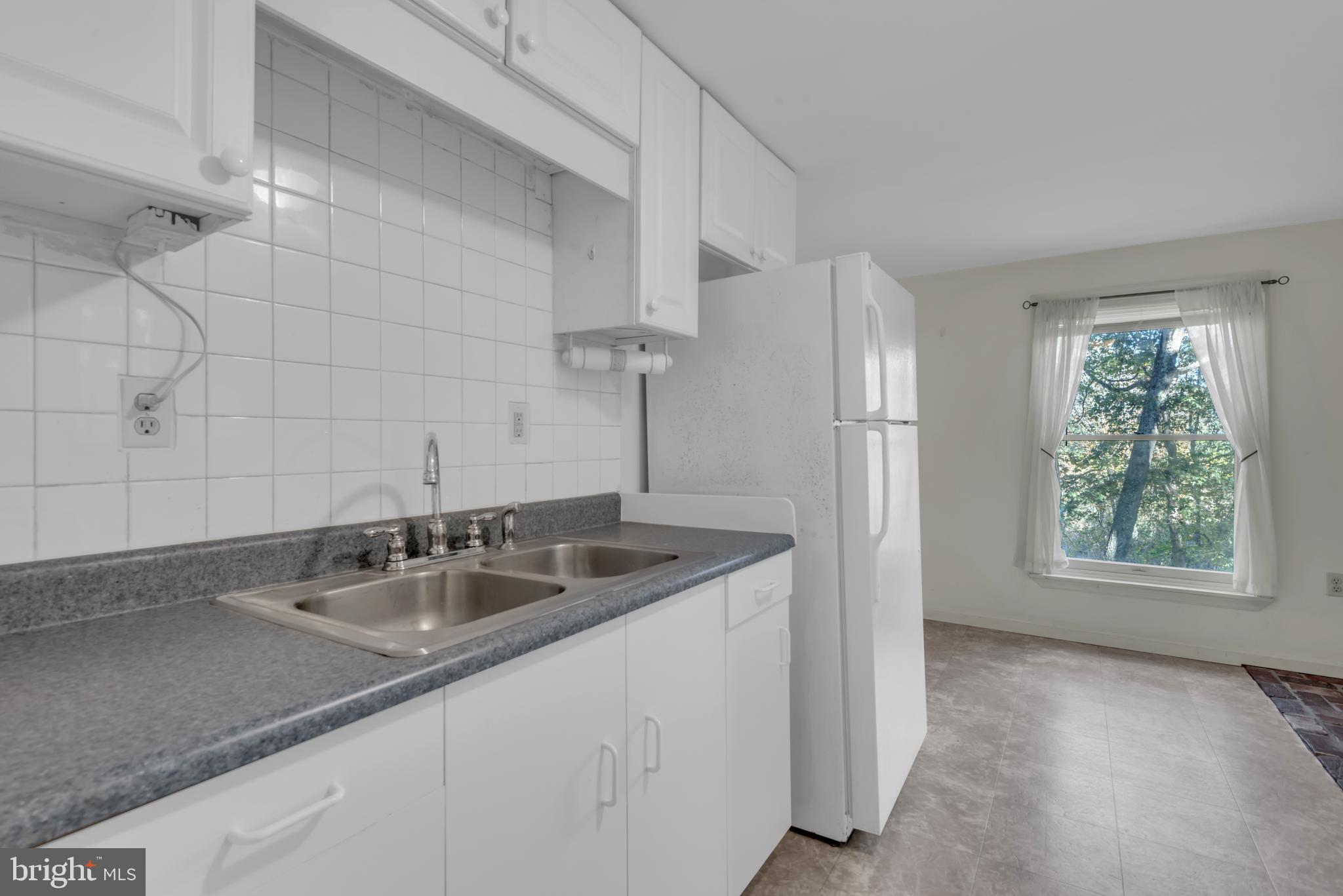 CHESTER HARBOR - Residential