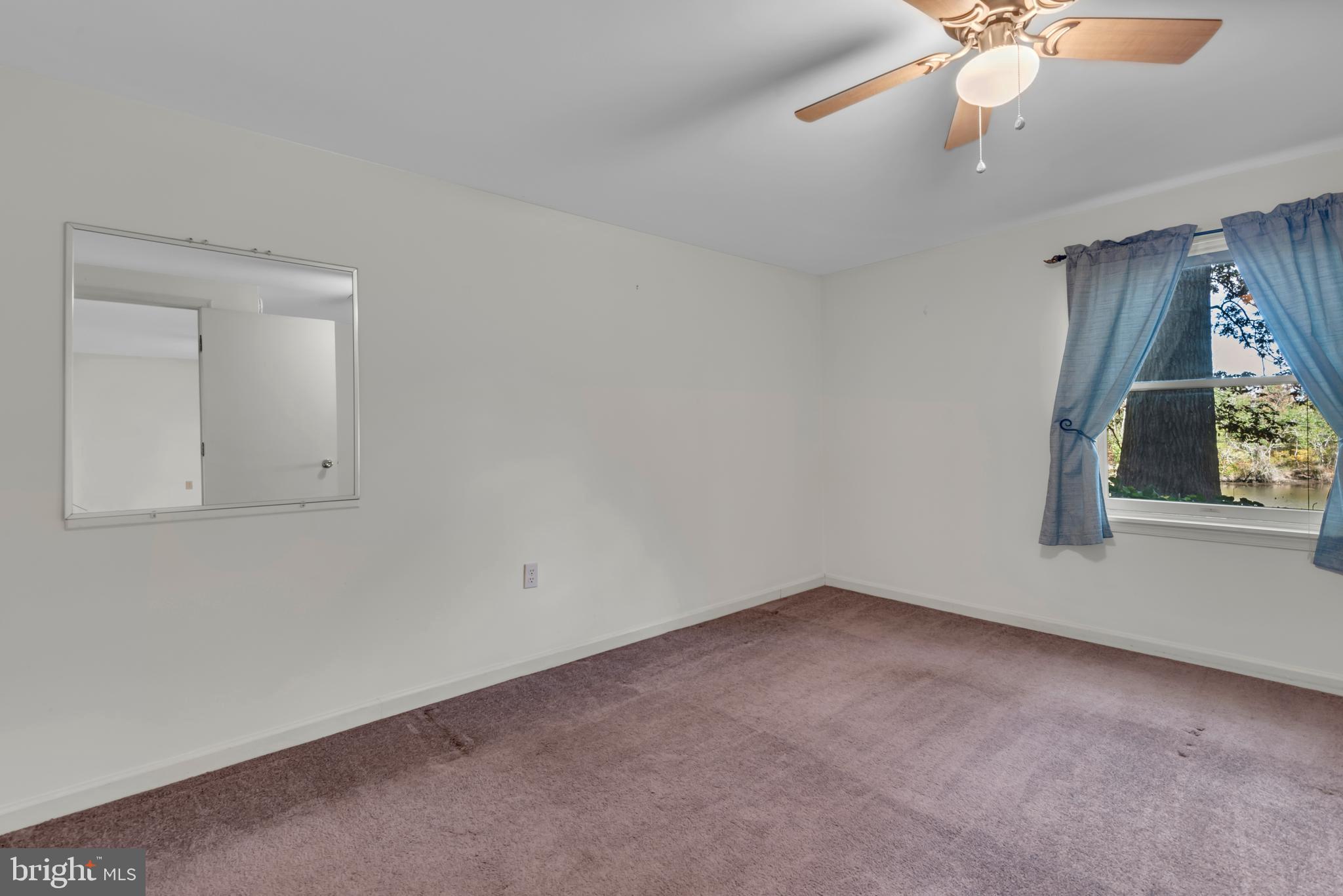 CHESTER HARBOR - Residential