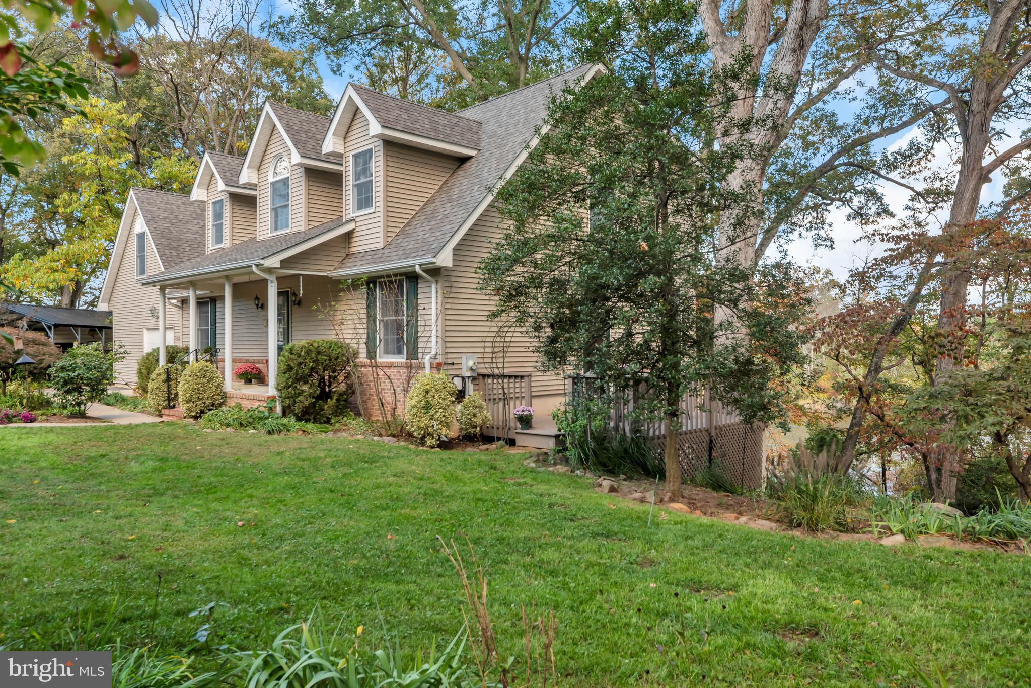 CHESTER HARBOR - Residential
