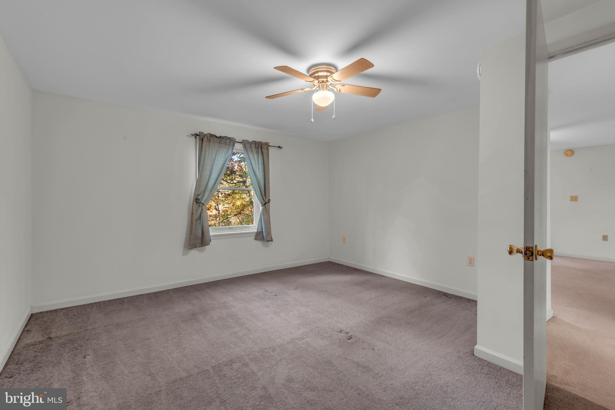 CHESTER HARBOR - Residential