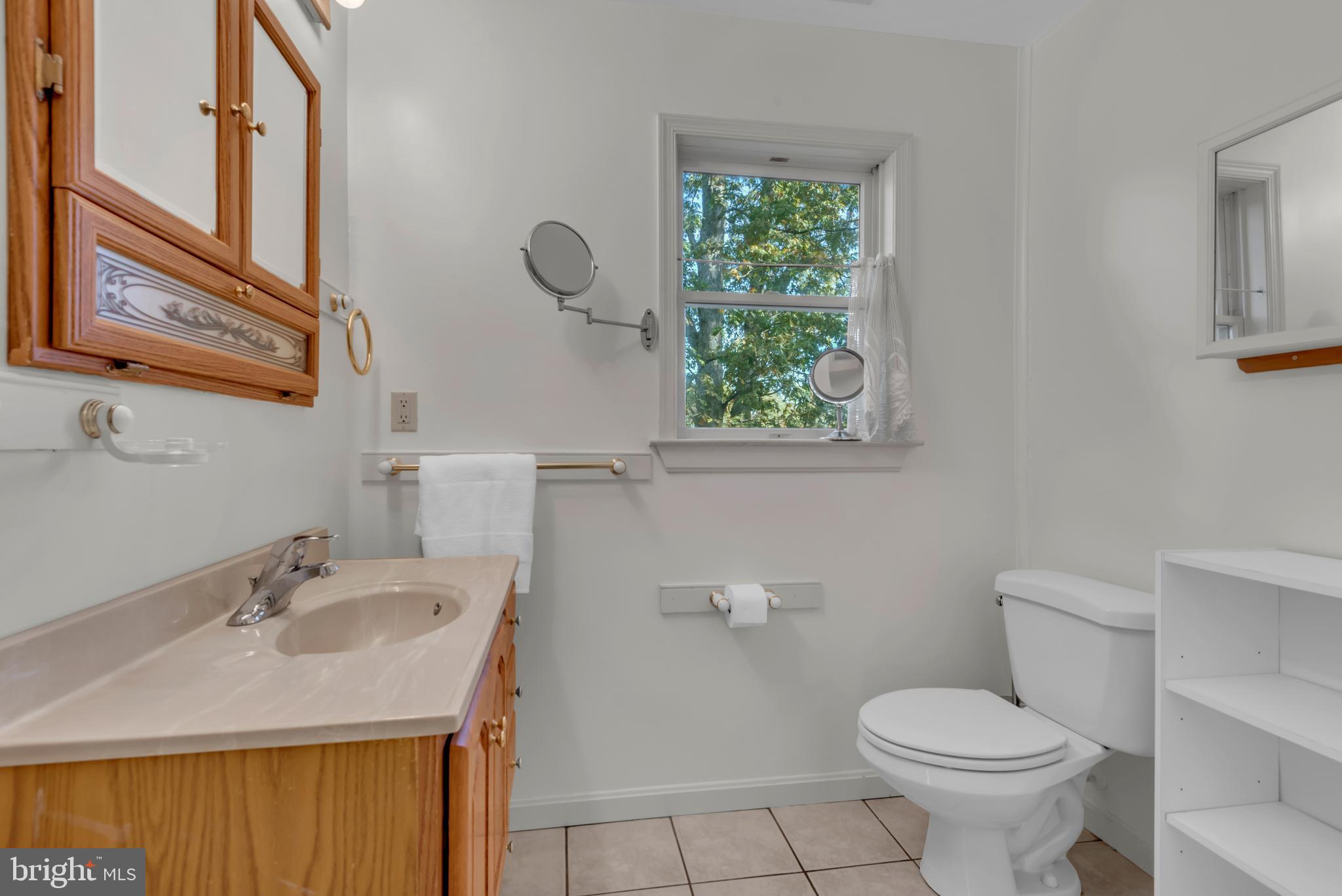 CHESTER HARBOR - Residential