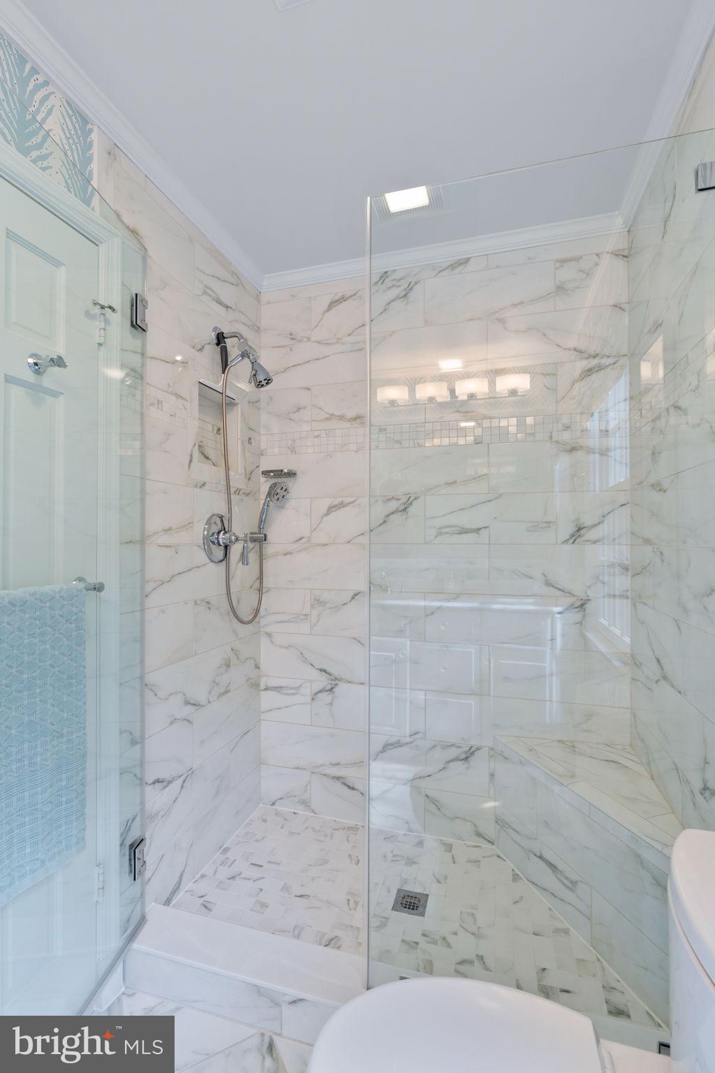 FIVE FARMS - Residential