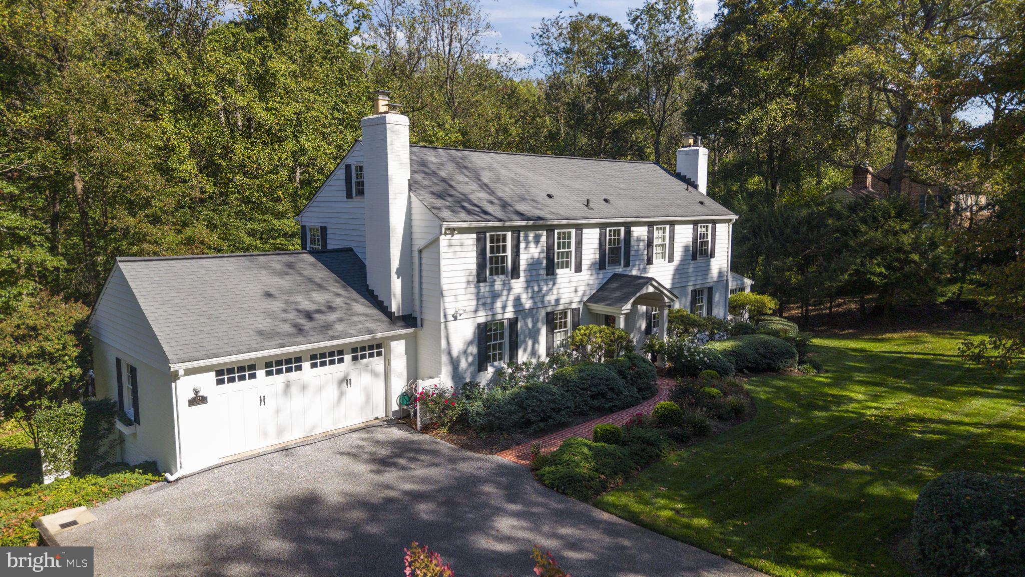 FIVE FARMS - Residential