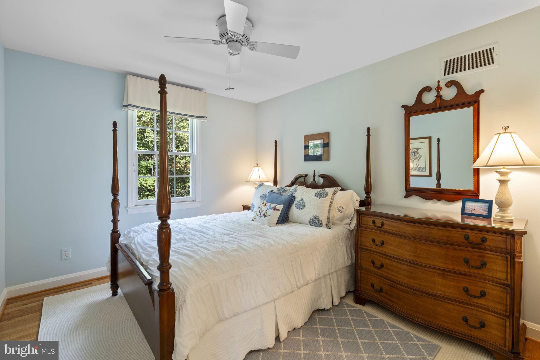 FIVE FARMS - Residential