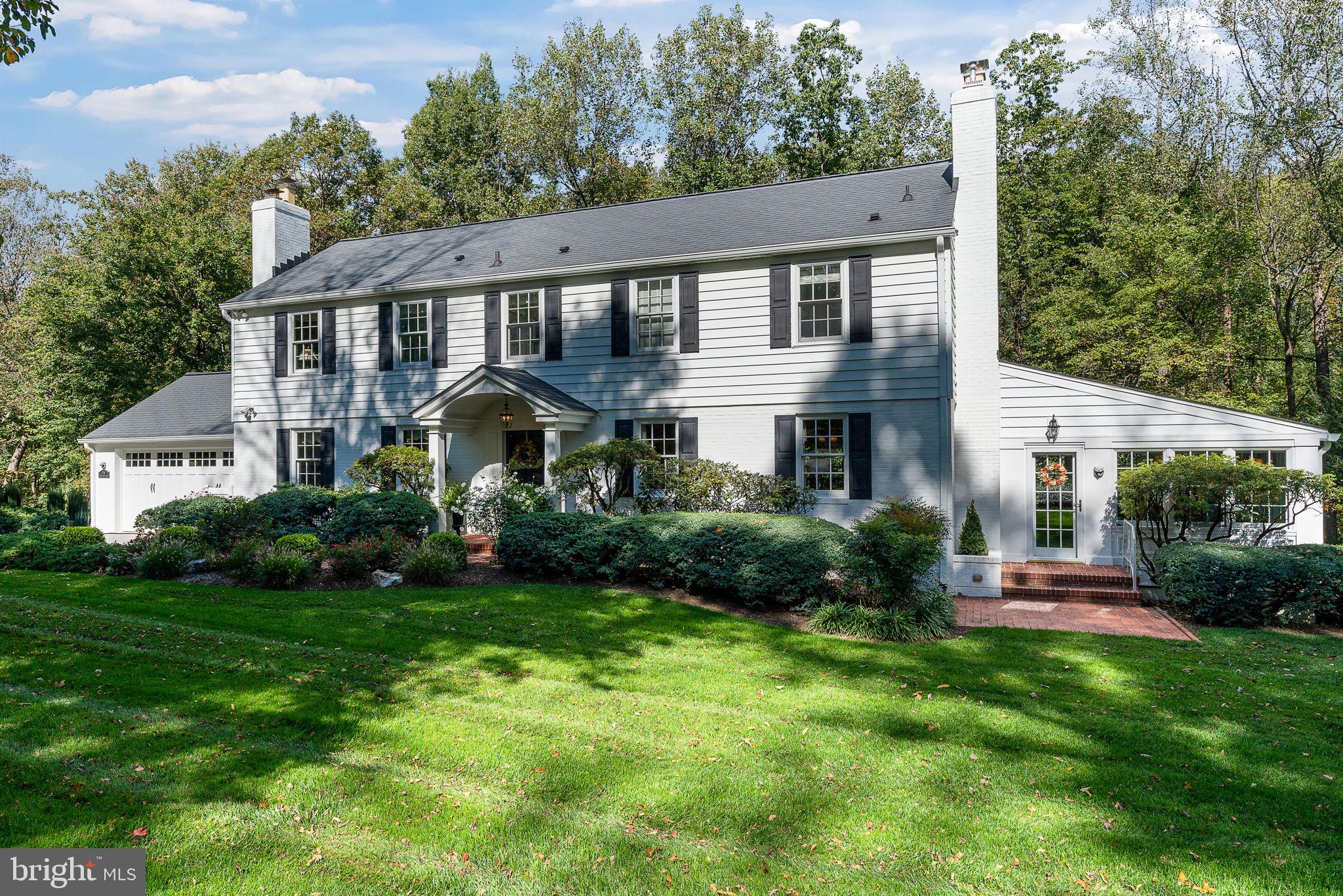 FIVE FARMS - Residential