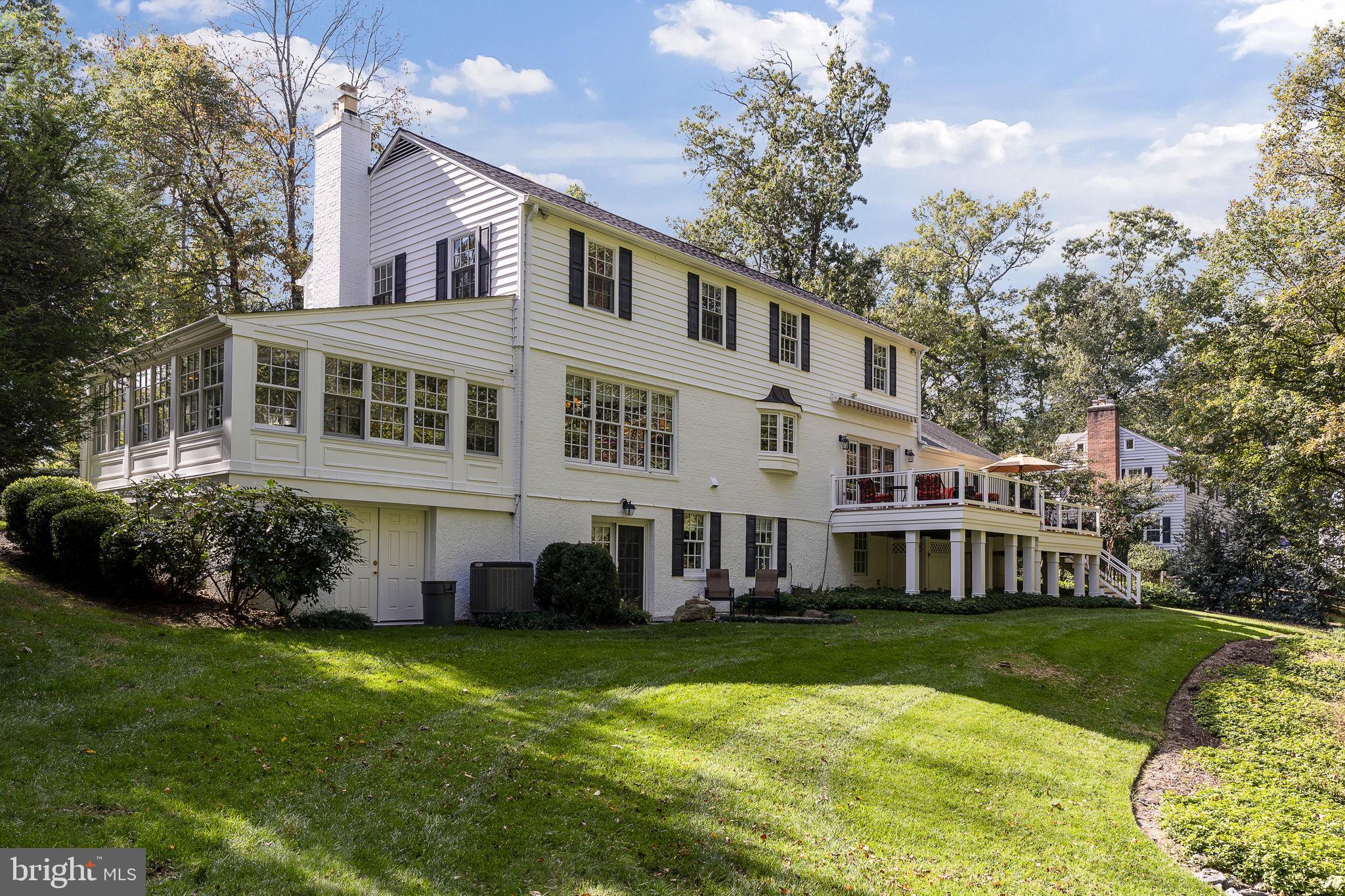 FIVE FARMS - Residential