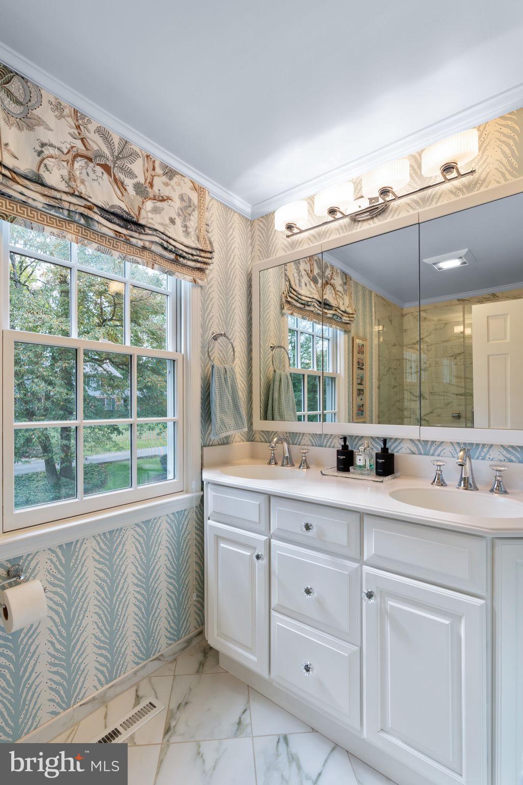 FIVE FARMS - Residential