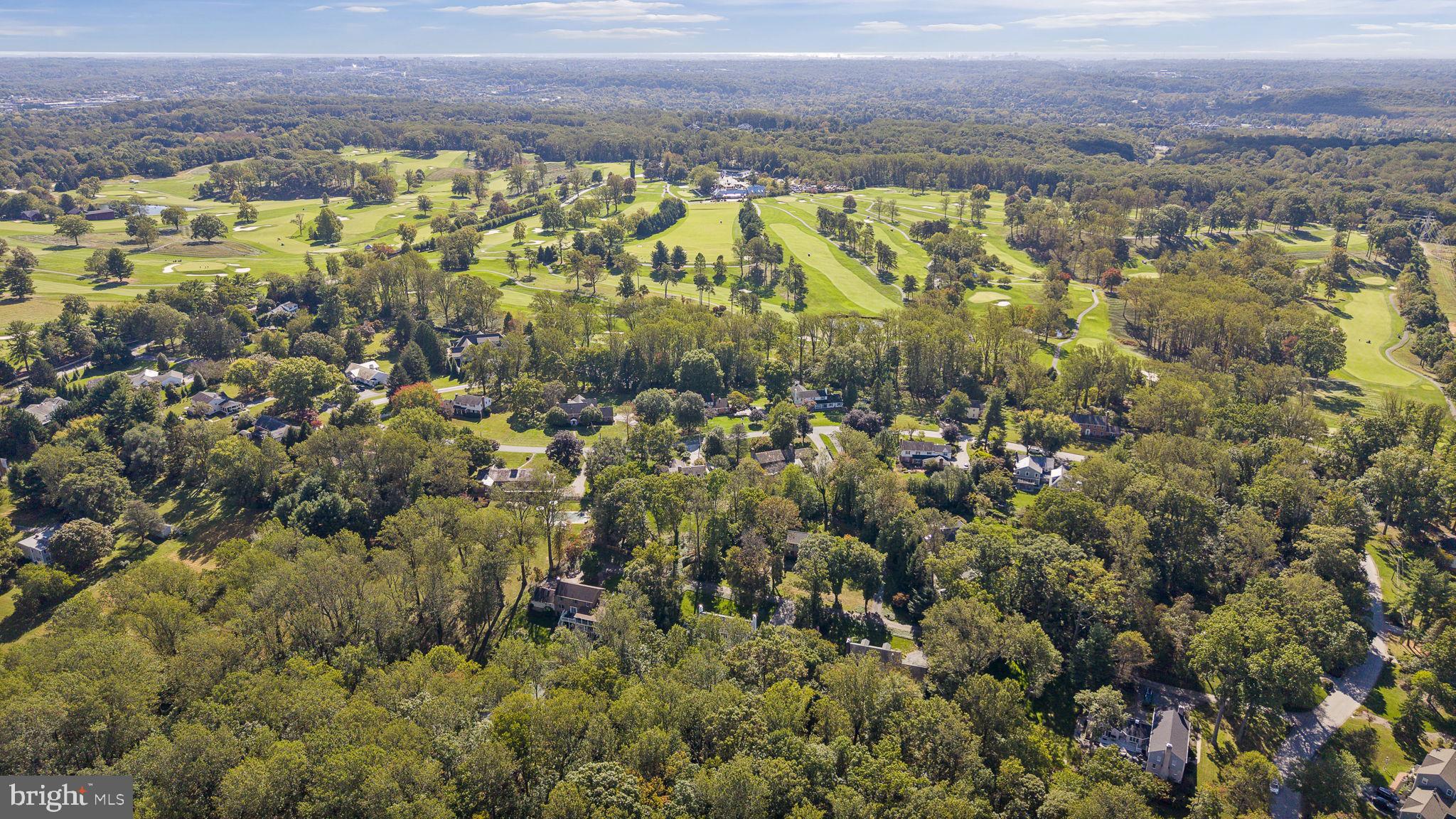 FIVE FARMS - Residential