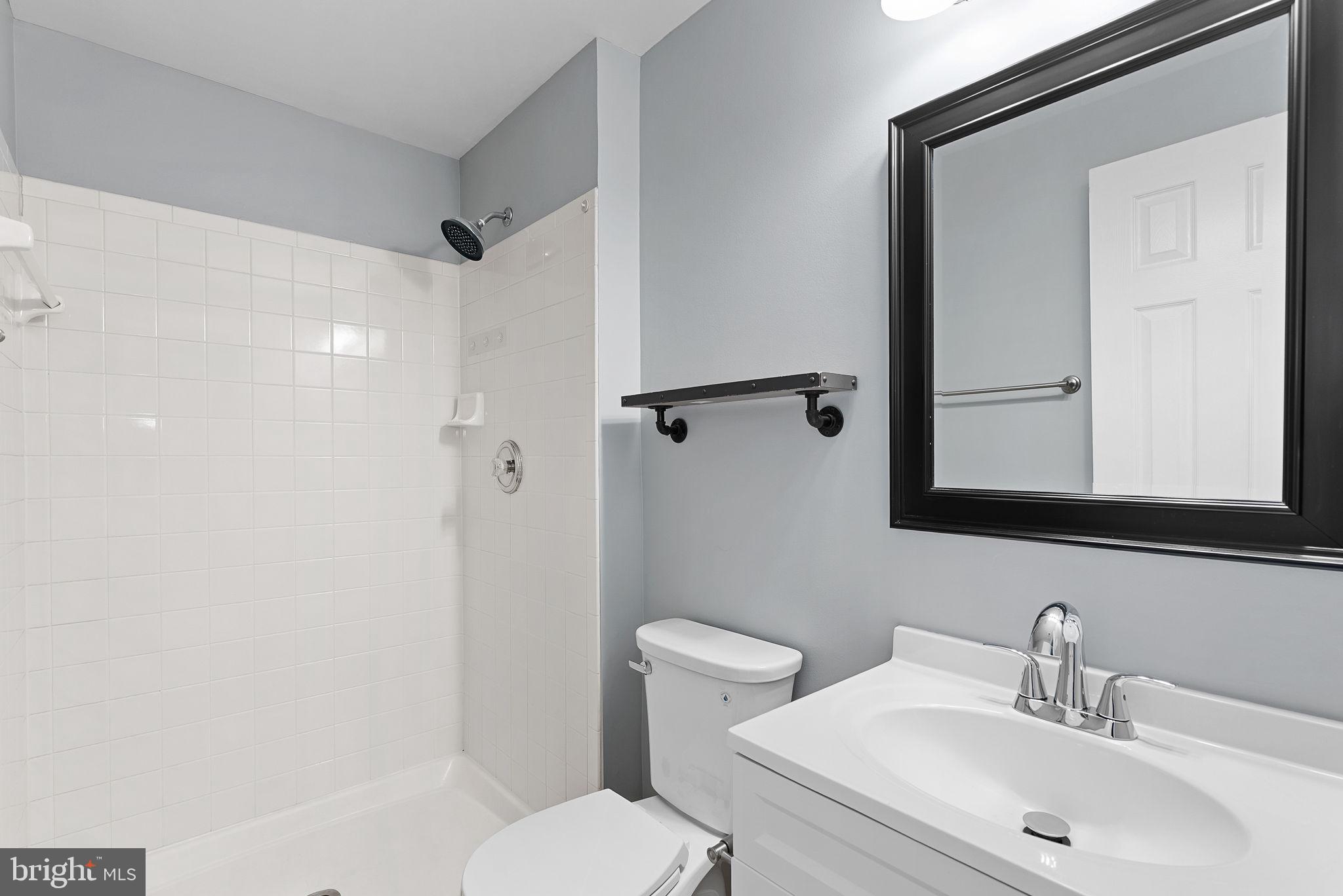 ASHBURN FARM - Residential