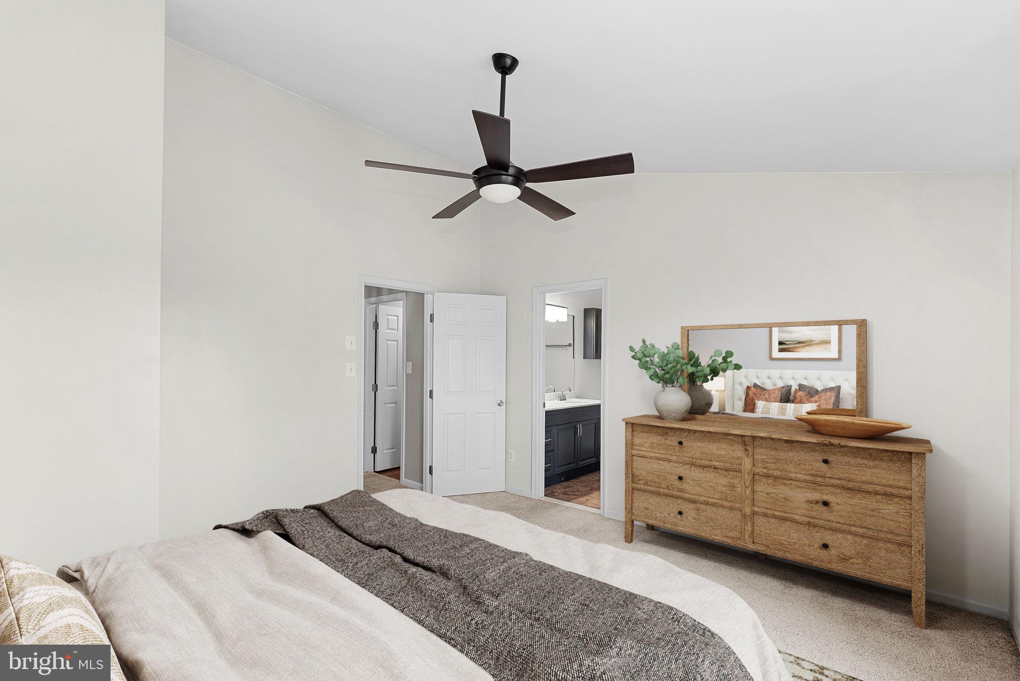 ASHBURN FARM - Residential