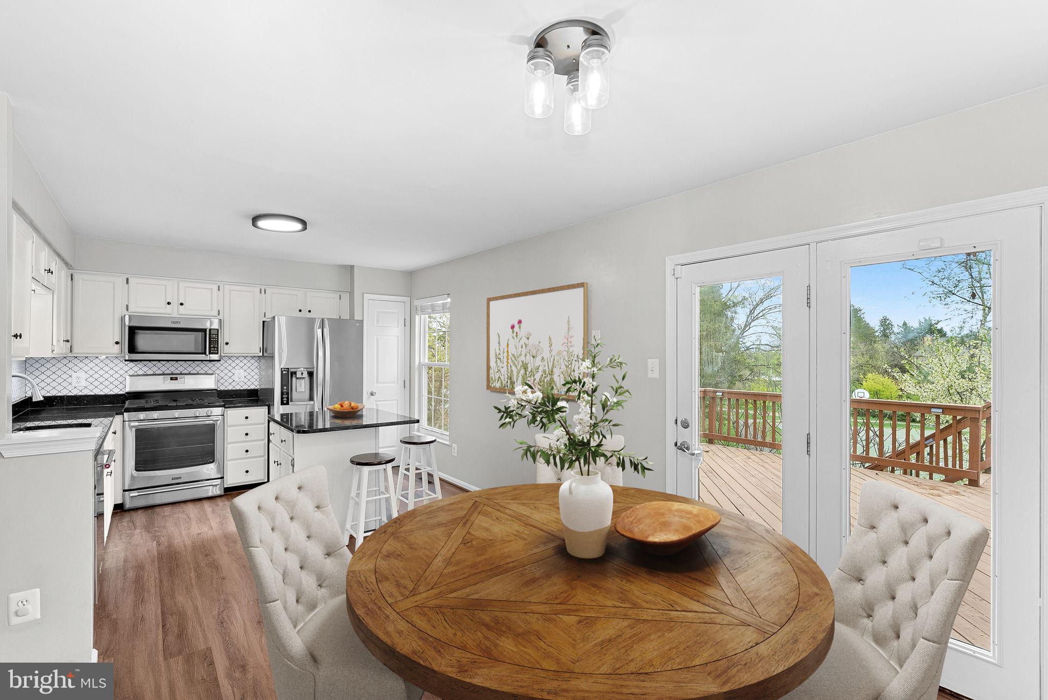 ASHBURN FARM - Residential