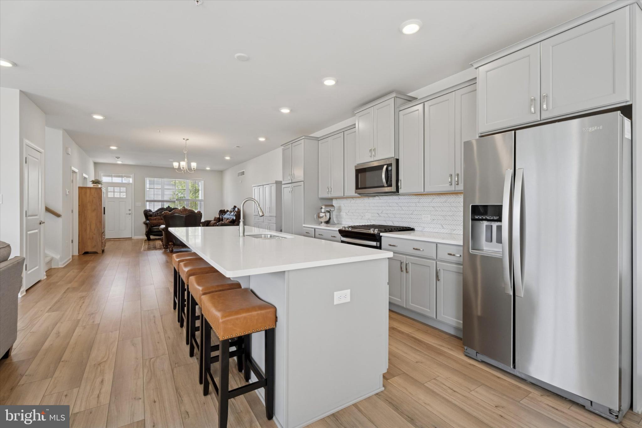 SPRING OAK - Residential