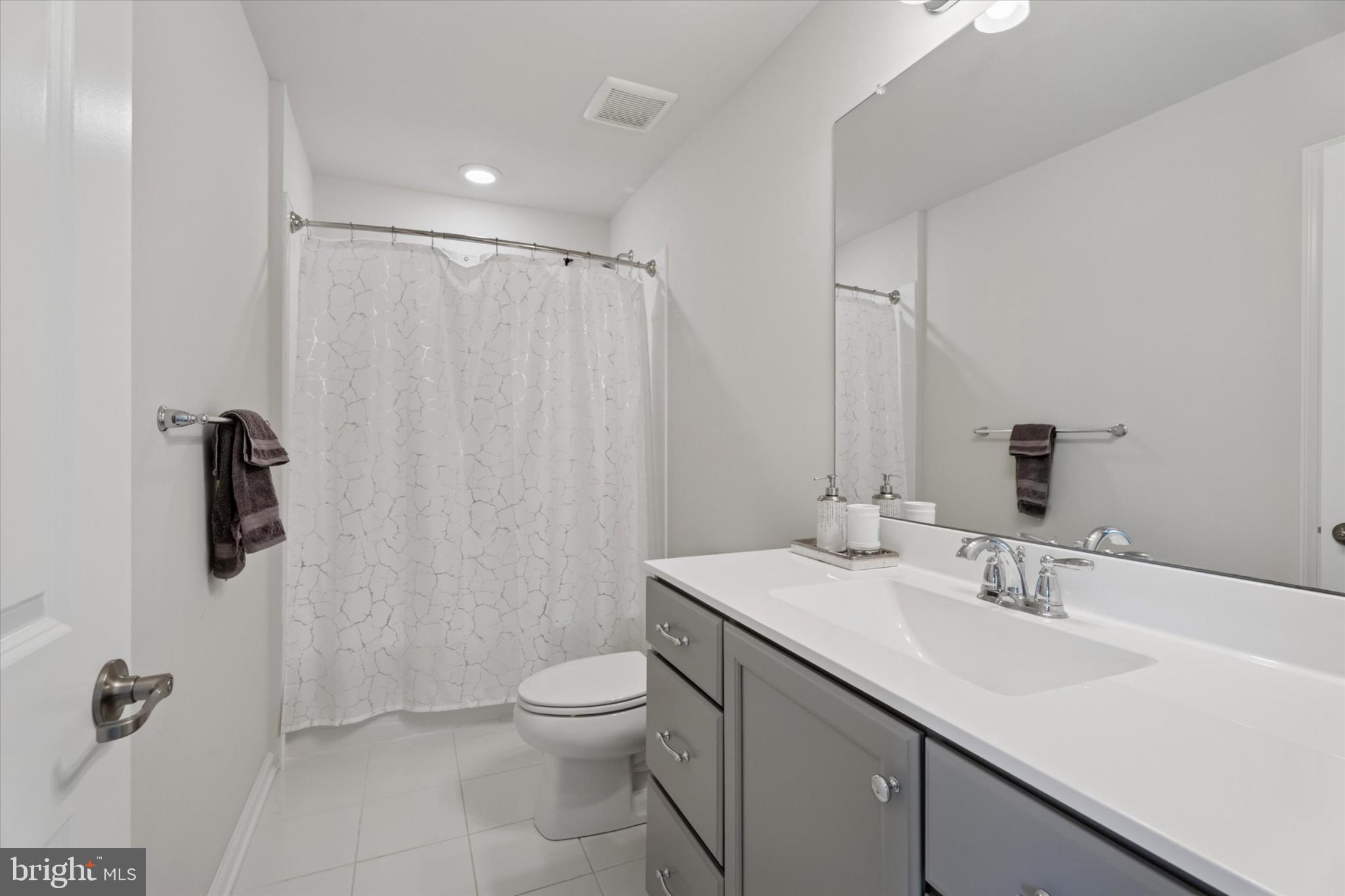 SPRING OAK - Residential