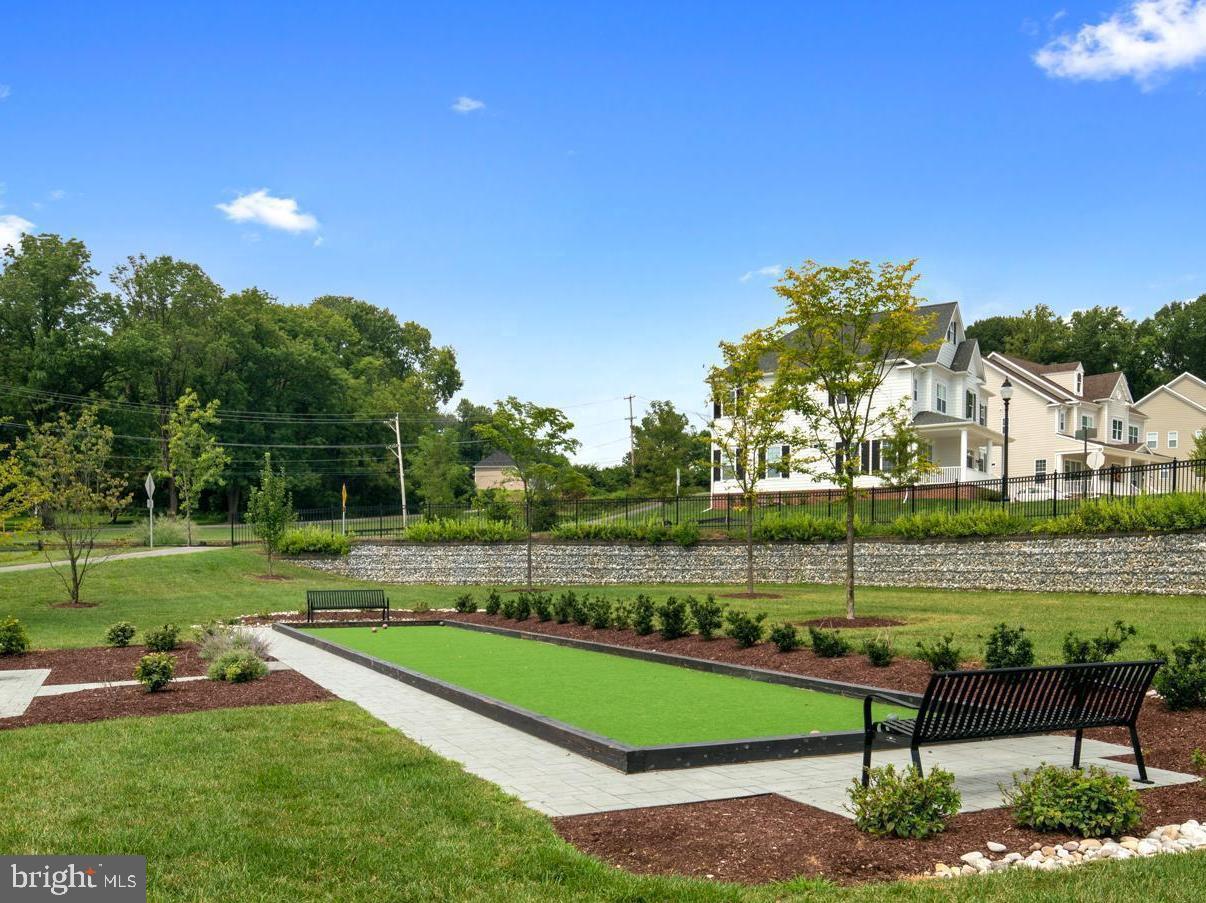 SPRING OAK - Residential