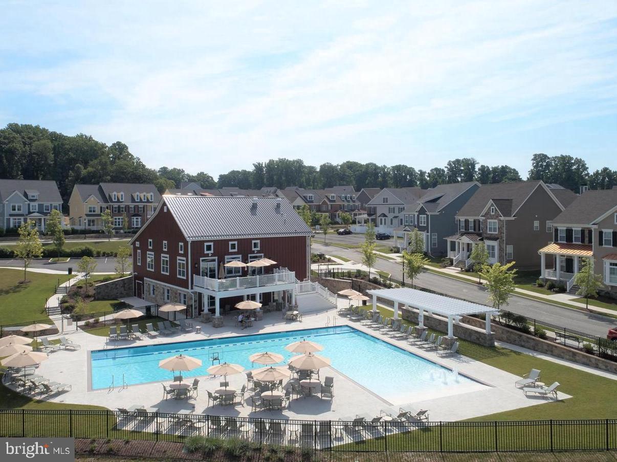 SPRING OAK - Residential