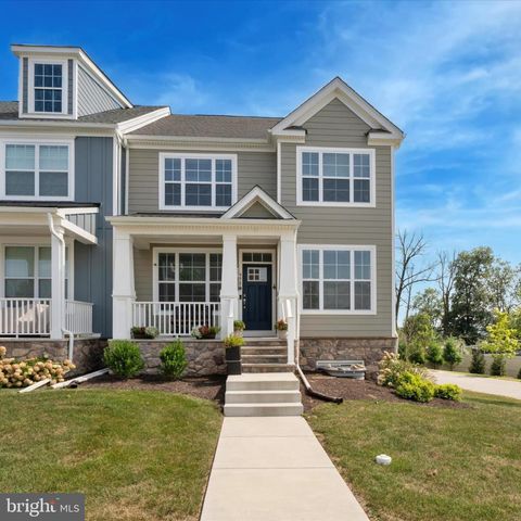 498 MAJOR JOHN WAY MALVERN PA 19355