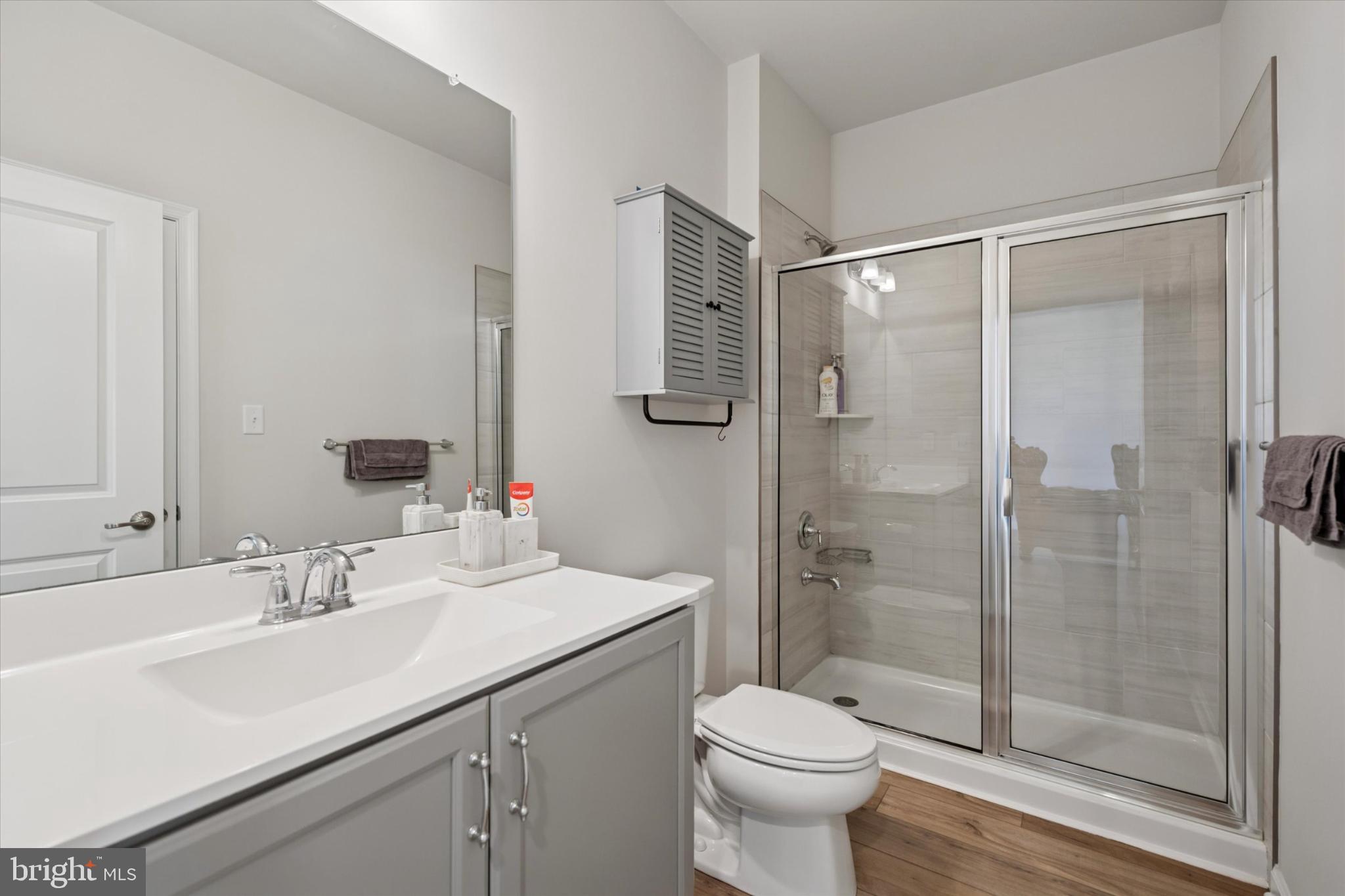 SPRING OAK - Residential