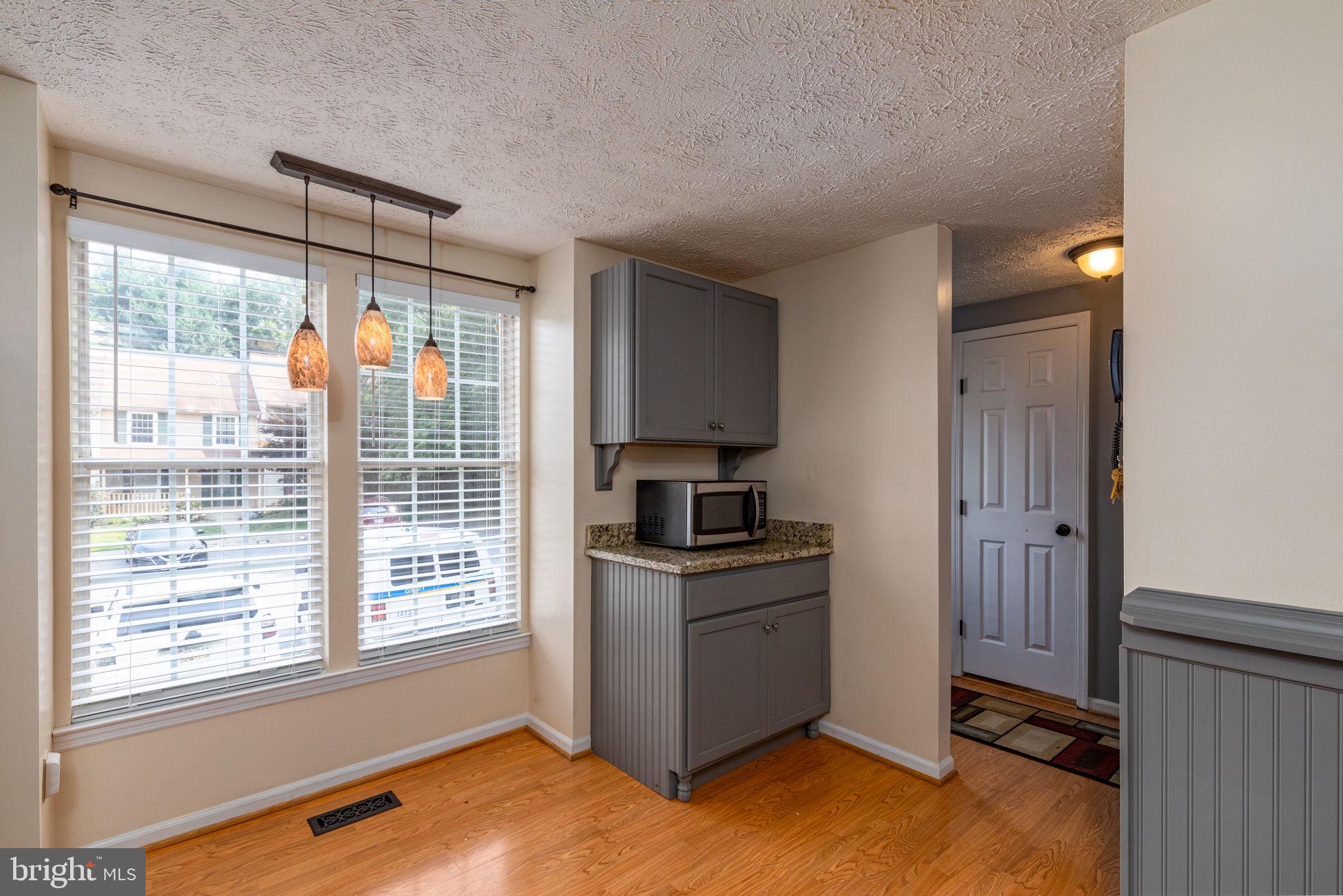 VILLAGE OF THOMAS RUN - Residential